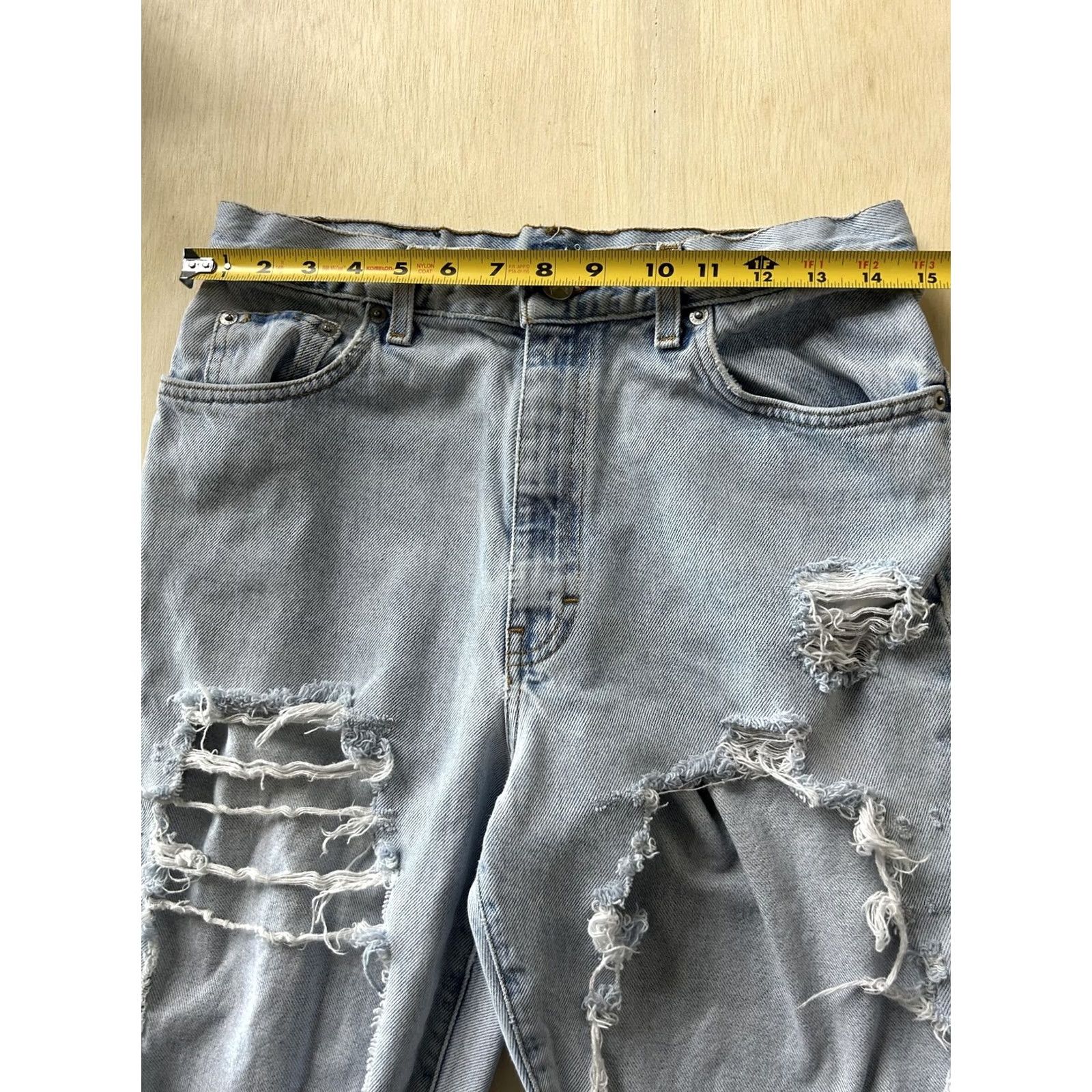 Calvin Klein Calvin Klein Jeans Womens 30x28 Light Wash Mid Rise Distressed Straight Leg Denim Jeans Mens? Size 30" / US 8 / IT 44 - 6 Thumbnail