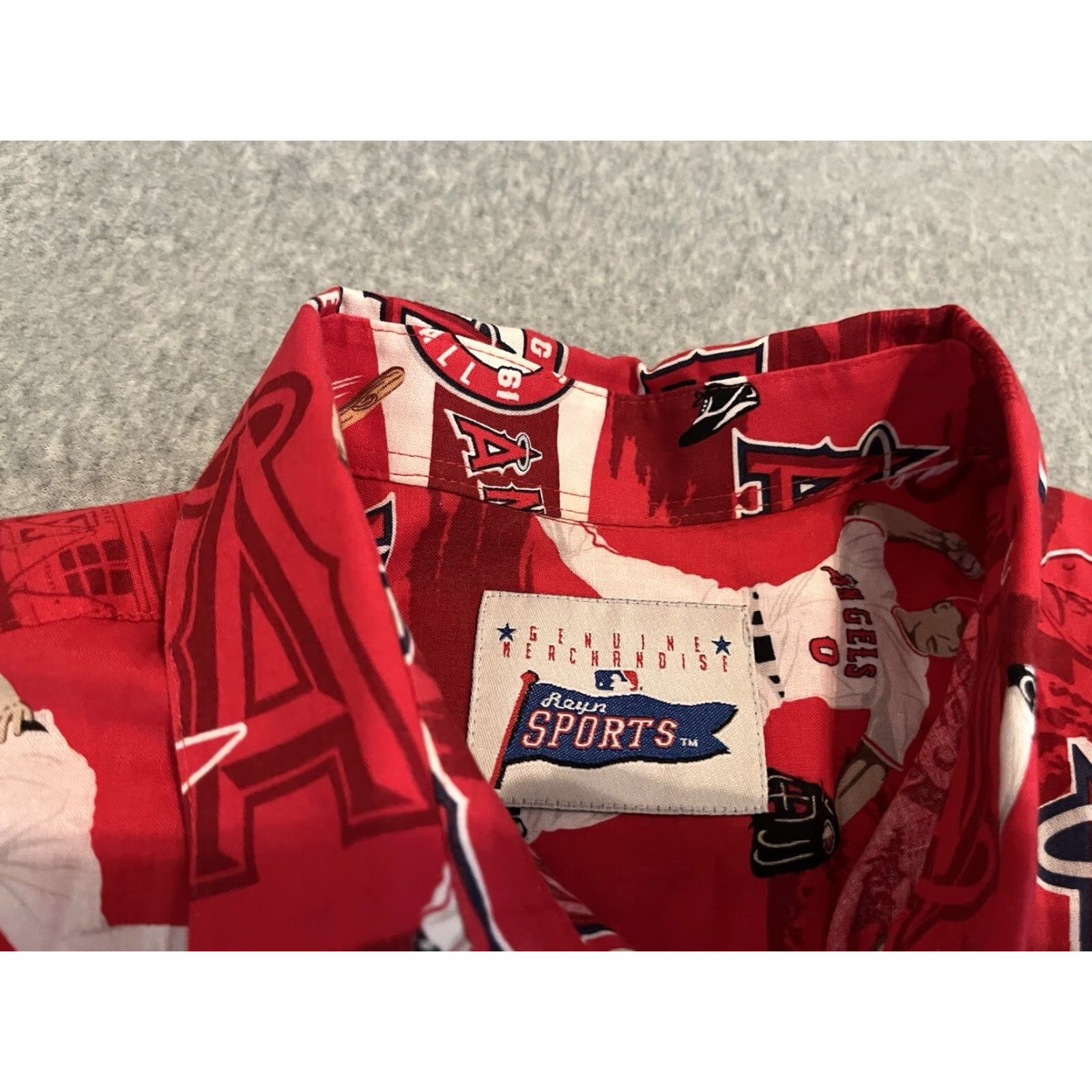 Reyn Spooner Reyn Spooner Los Angeles Anaheim Angels 2002 World Series Champions Button Shirt Men M/L Red Cotton Short Sleeve Baseball Century Size US M / EU 48-50 / 2 - 2 Thumbnail