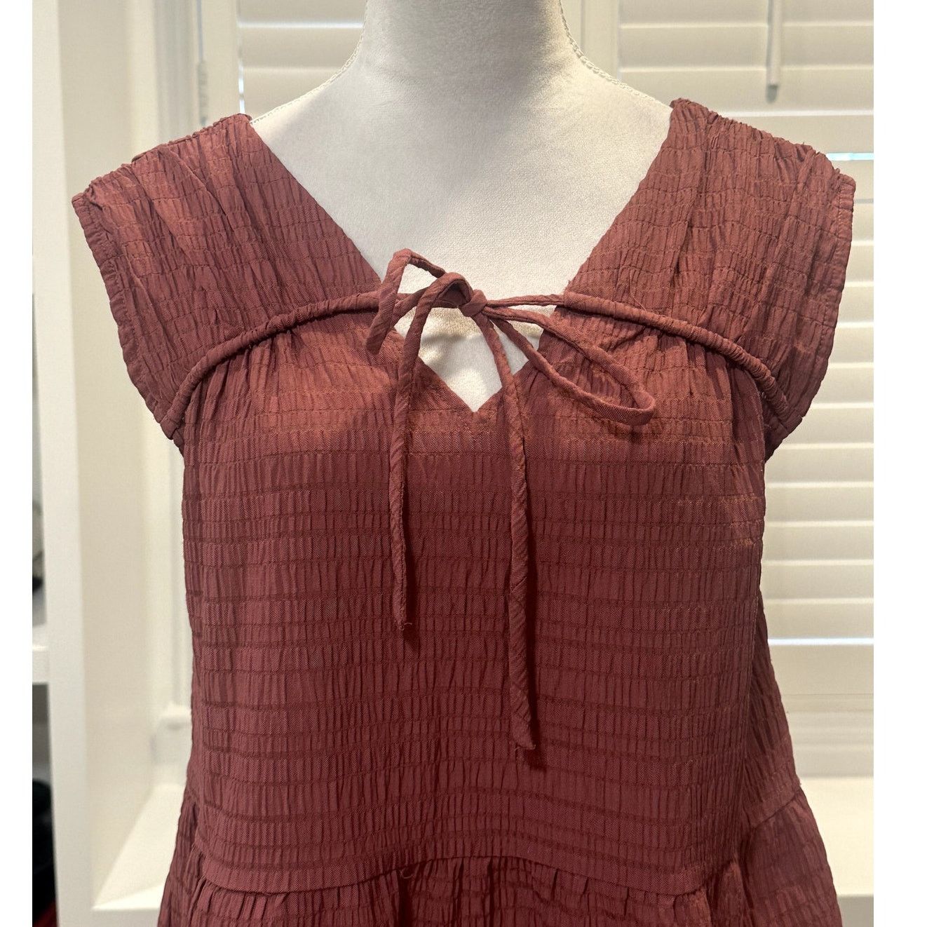 Loft Loft Sleeveless V Neck Textured Blush Rose Pink Blouse XS Size XS / US 0-2 / IT 36-38 - 3 Thumbnail