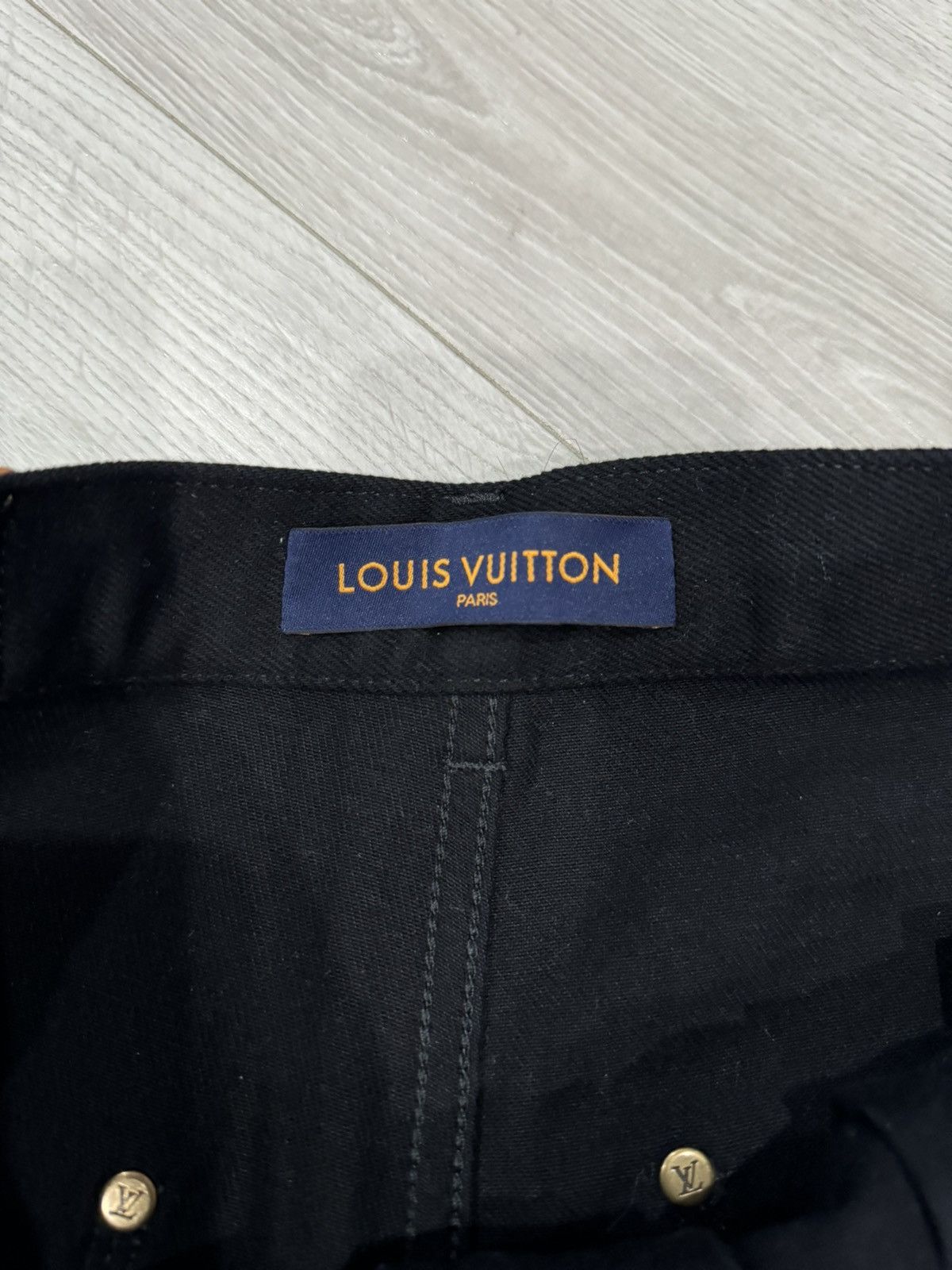 Louis Vuitton LOUIS VUITTON MONOGRAM WORKWEAR CARPENTER BLACK Size US 34 / EU 50 - 5 Thumbnail