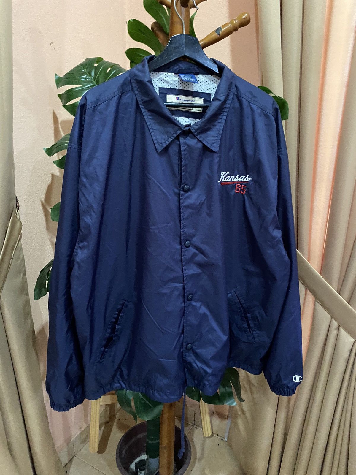 Champion VINTAGE RETRO KANSAS 65 NYLON COACH JACKET Size US L / EU 52-54 / 3 - 3 Thumbnail
