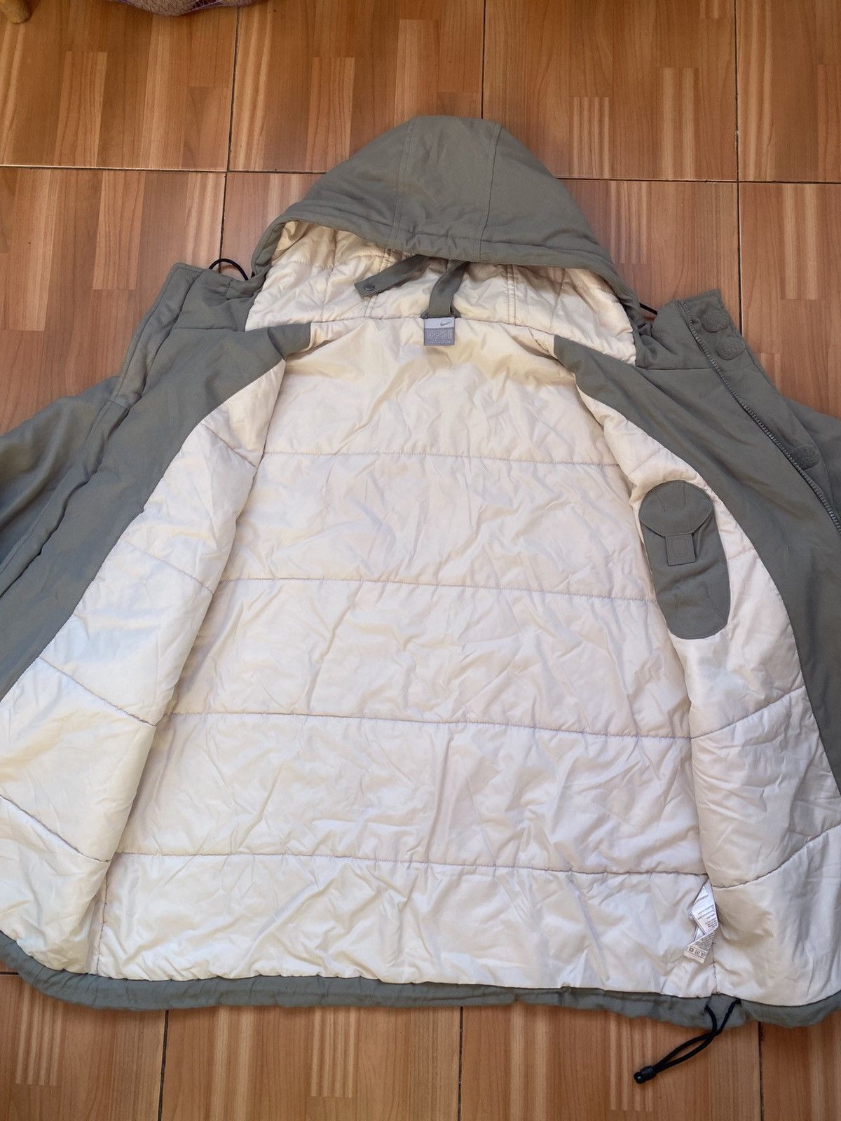 Nike Early 00's NIKE Classic Grey Mini Logo Puffer Jacket Size US L / EU 52-54 / 3 - 7 Thumbnail