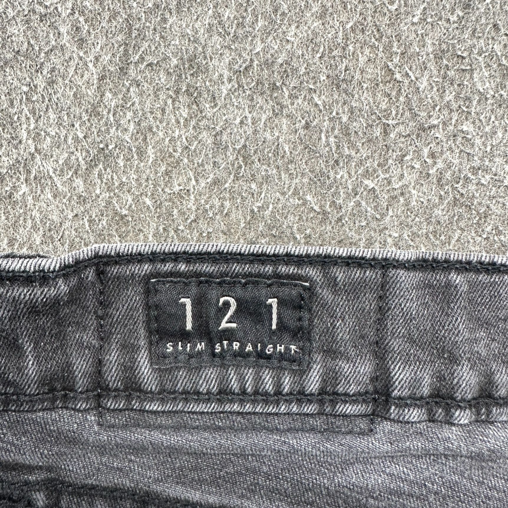 Lucky Brand Lucky Brand 121 Jeans Men 36x32 Black Heritage Slim Straight Denim 5-Pocket Slim Fit Medium Wash Regular Size Black Mens Hands: Button Closure? Size US 36 / EU 52 - 5 Thumbnail