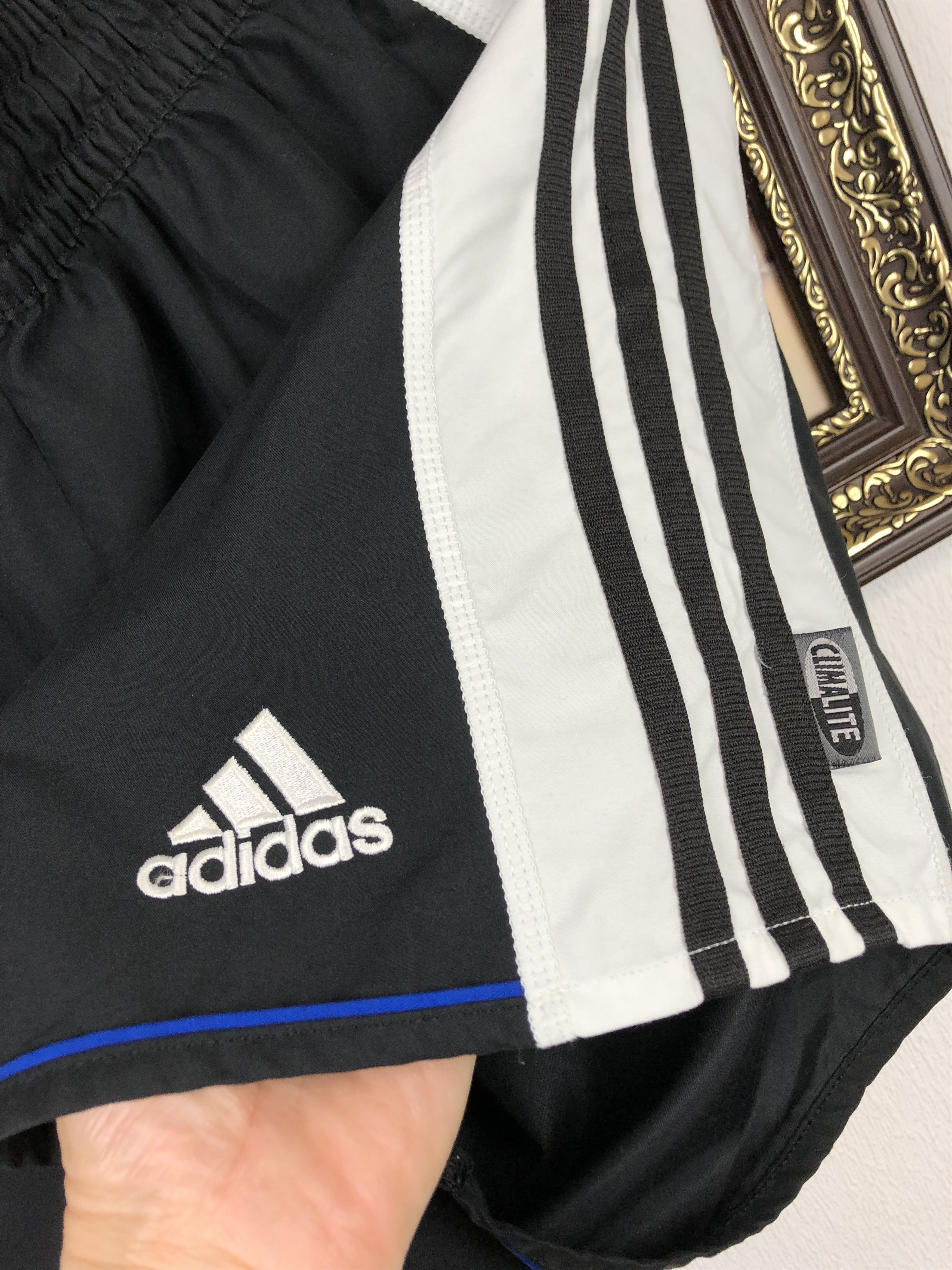 Adidas Vintage Adidas Newcastle United Football Shorts Soccer M Size US 32 / EU 48 - 5 Thumbnail