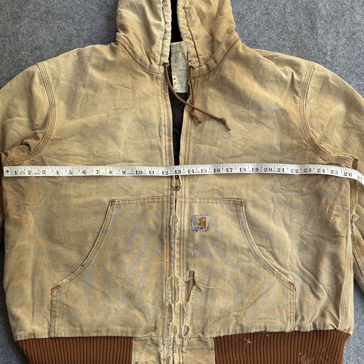 Carhartt Vintage Carhartt Active Thrashed Brown Jacket J140 BRN Size US L / EU 52-54 / 3 - 7 Thumbnail