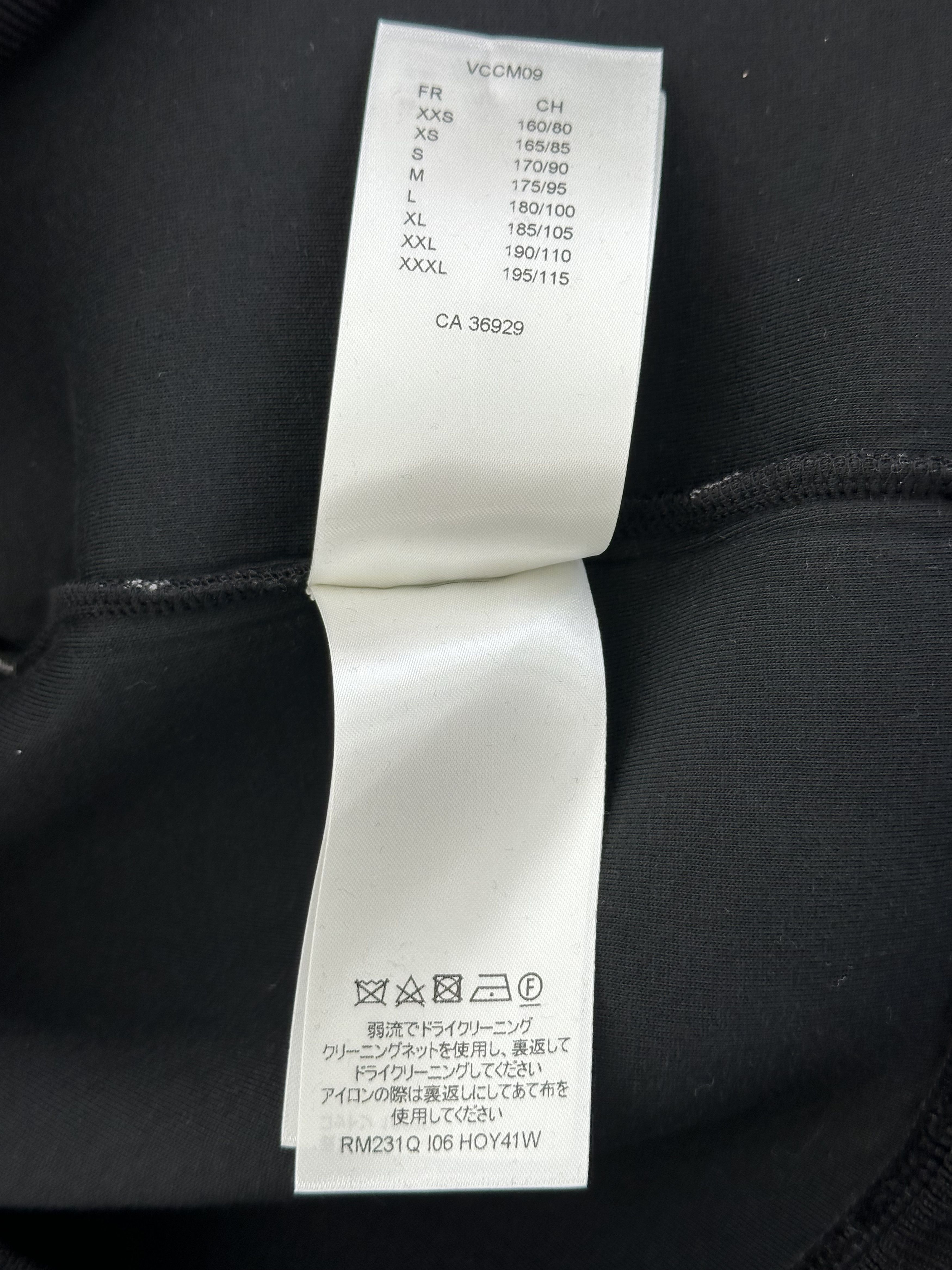 Louis Vuitton Louis Vuitton Black & White Gradient Monogram Sweater Size US XXL / EU 58 / 5 - 6 Thumbnail