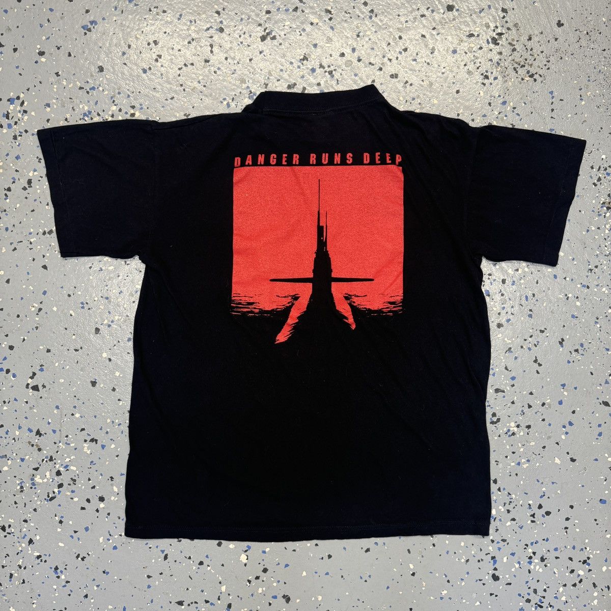 Japanese Brand × Vintage Vintage 90s Caribbean Dream Crimson Tide Tv Show Shirt S Size US S / EU 44-46 / 1 - 1 Thumbnail