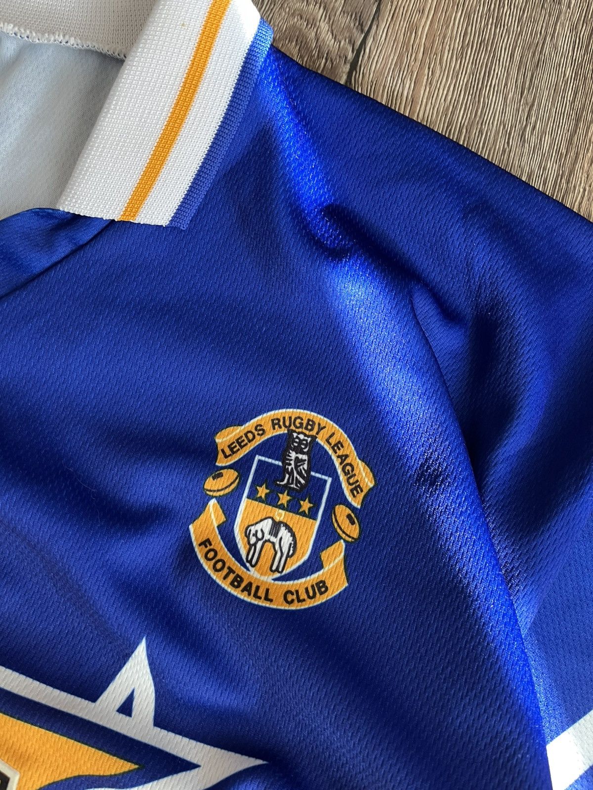 Asics Vintage Leeds Rhinos Asics 1996 Rugby League Jersey Size US L / EU 52-54 / 3 - 5 Thumbnail