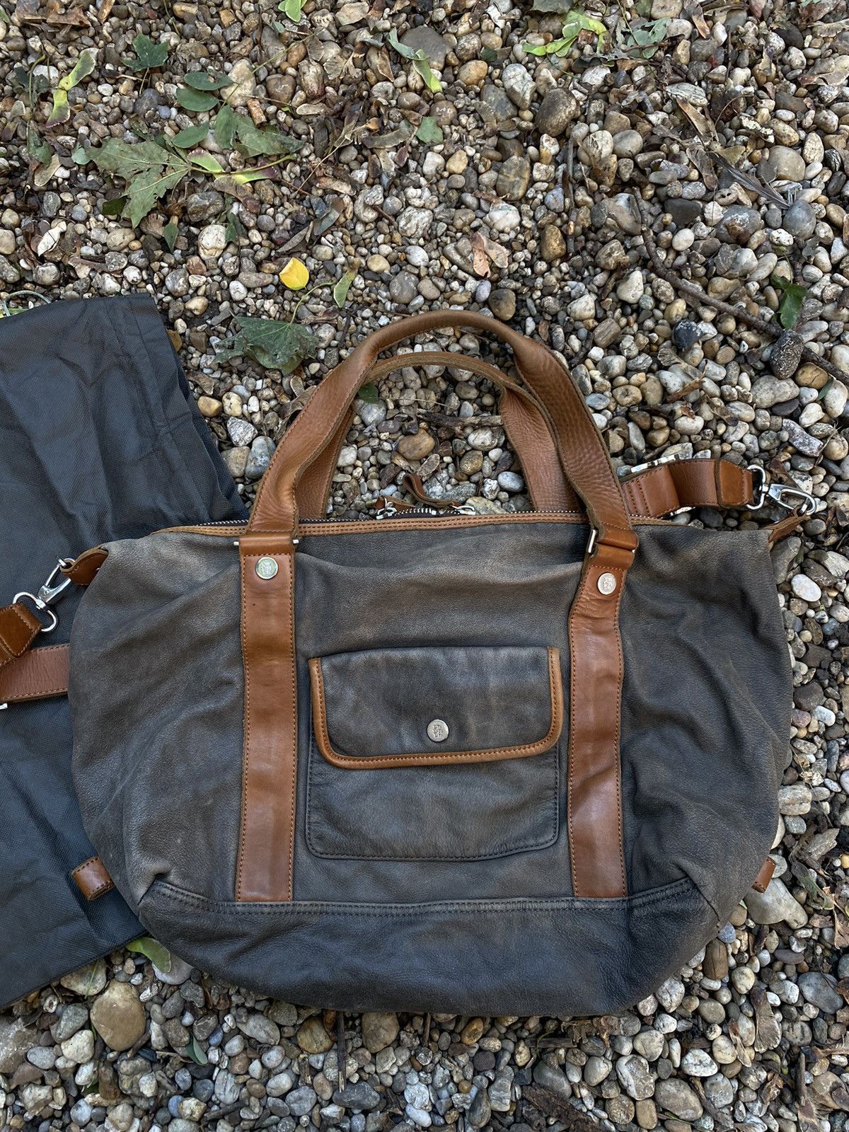 Japanese Brand Vintage George Gina & Lucy GGL Crossbody Bag Size ONE SIZE - 9 Thumbnail