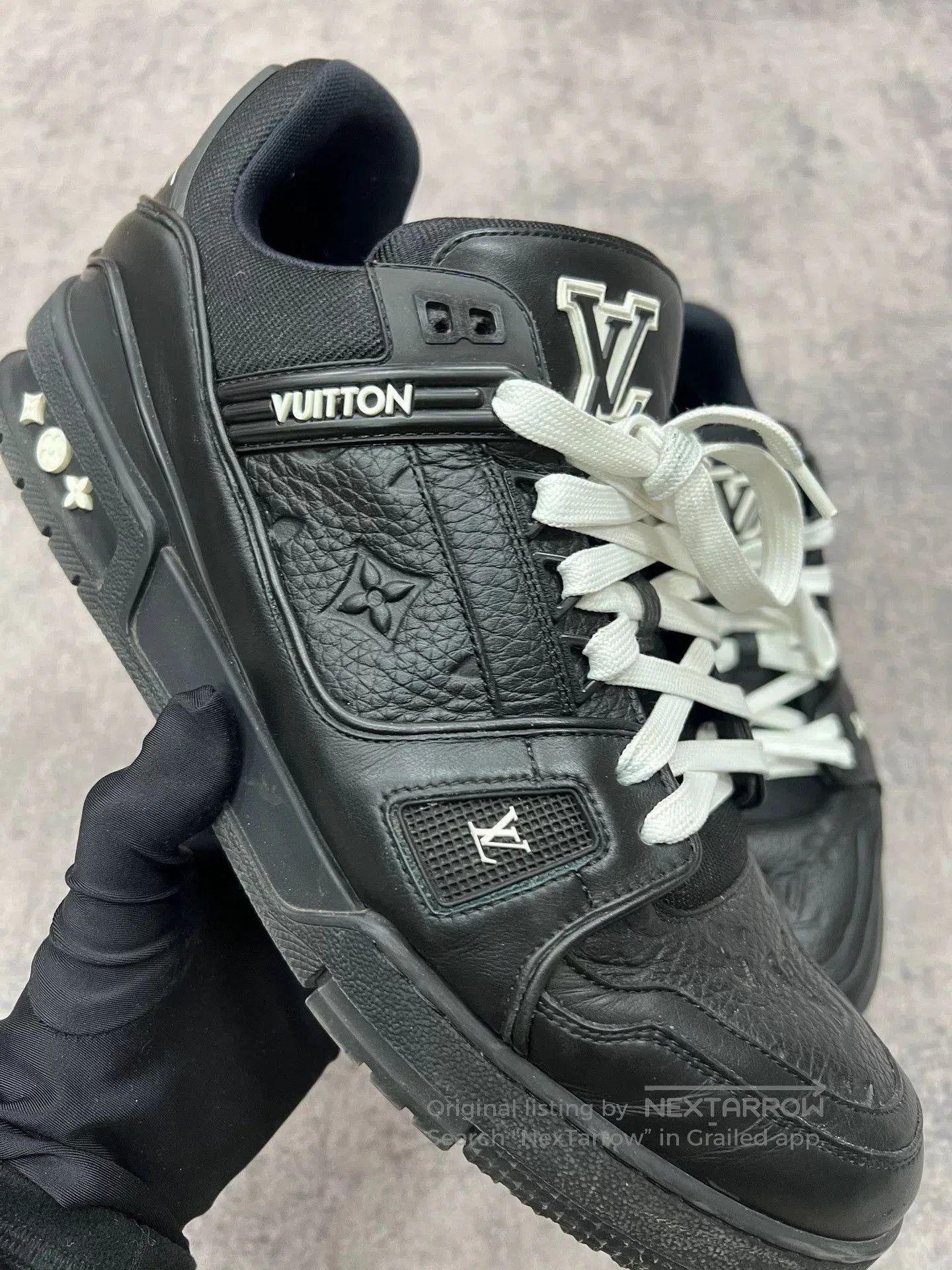 Louis Vuitton lv embossed black trainer size 10. Size US 10 / EU 43 - 3 Thumbnail