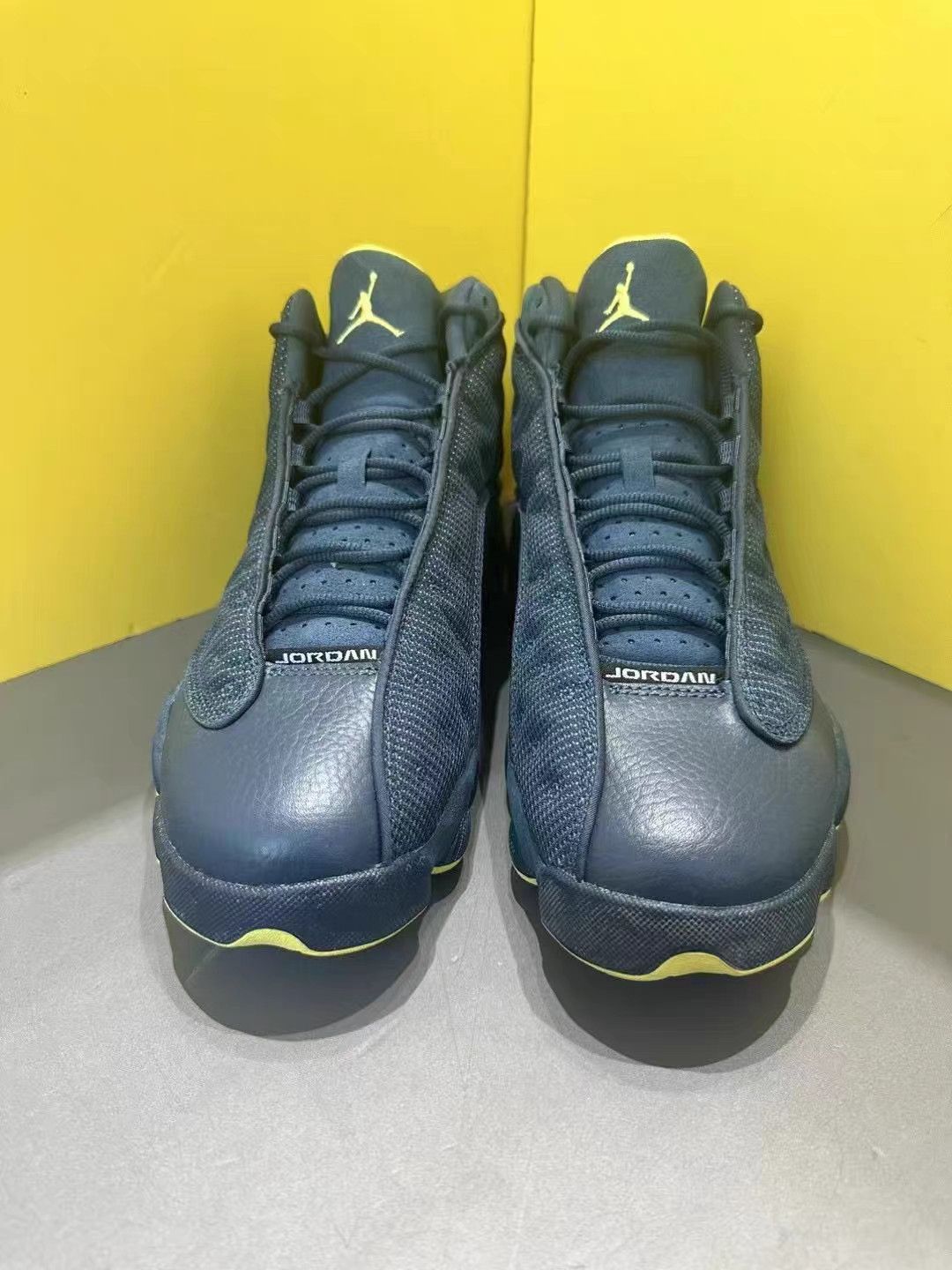 Jordan Brand Air Jordan 13 Basketball Shoes K15 Size US 10 / EU 43 - 2 Thumbnail