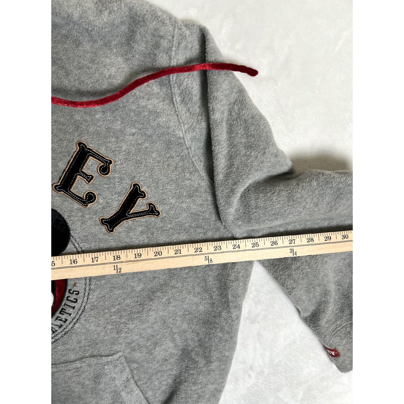 Vintage The Wonderful World of Disney Fleece Hoodie Sweatshirt Womens 2X Mickey Mouse Grau Heather Gray Embroidered Logo Pullover Casual N/A Size XXL / US 16-18 / IT 52-54 - 5 Thumbnail