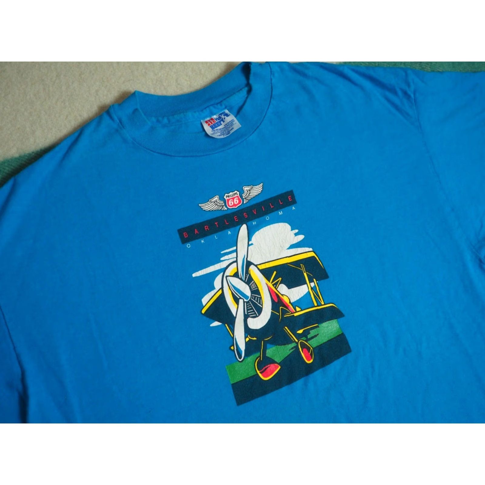 Hanes VTG Hanes Phillips 66 Oklahoma Aviation Airplane USA Blue Tee T-Shirt XL Shirt Mens 90s Graphic Cotton Short Sleeve Vintage Size US XL / EU 56 / 4 - 2 Thumbnail