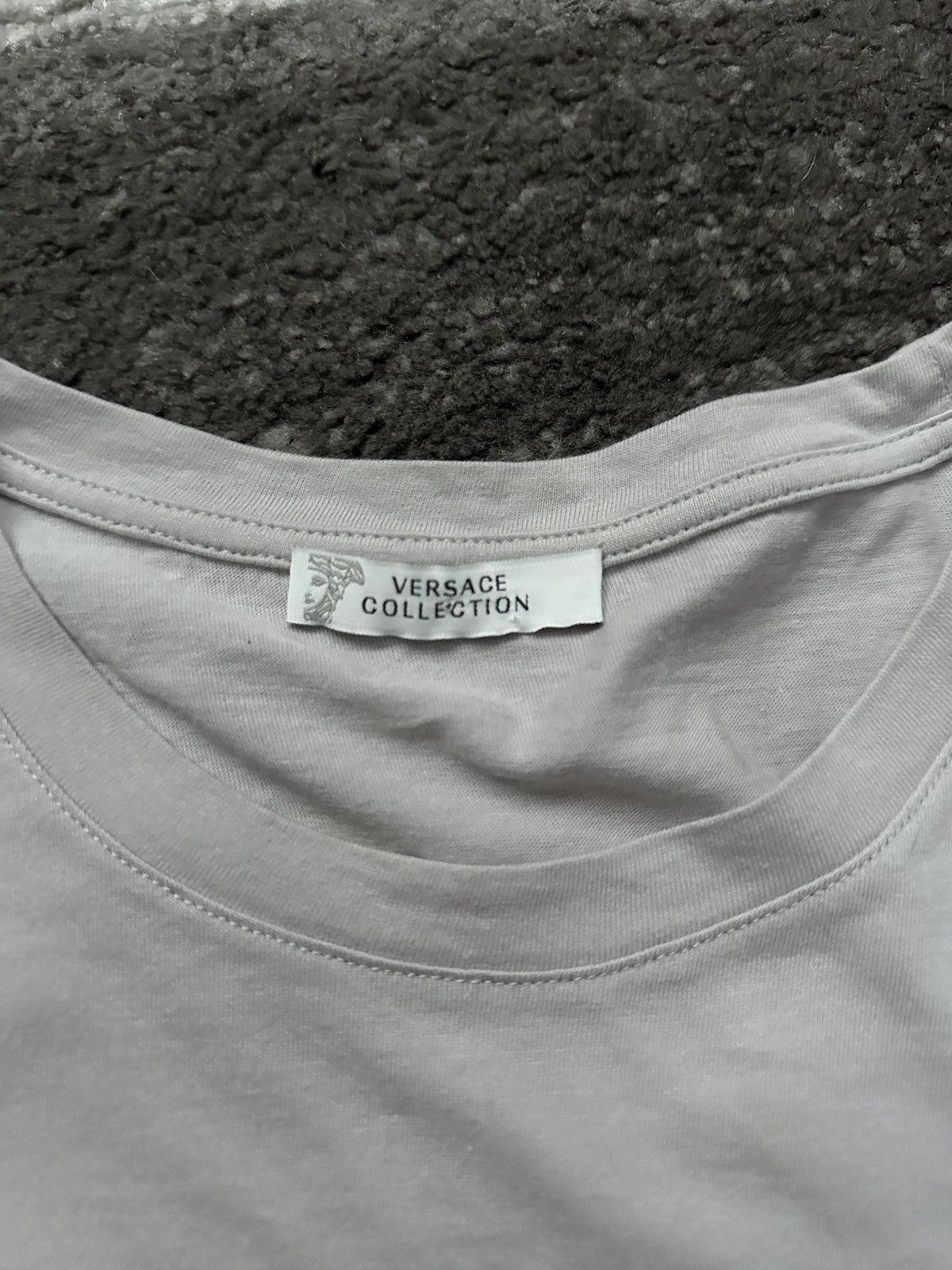 Versace Versace T shirt Grey/Gold Size US L / EU 52-54 / 3 - 2 Thumbnail