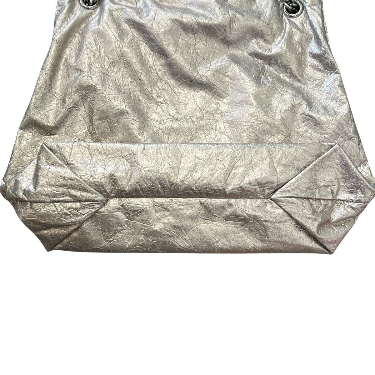 Balenciaga BALENCIAGA Crush Small Chain Shoulder Bag Metallic Silver Size ONE SIZE - 7 Thumbnail