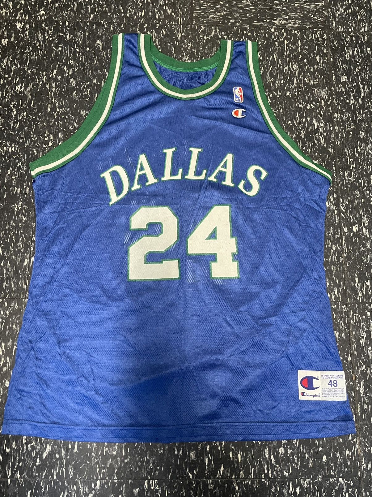 Champion × NBA × Vintage Vintage Jimmy Jackson Dallas Mavericks Champion Jersey Size US M / EU 48-50 / 2 - 1 Thumbnail