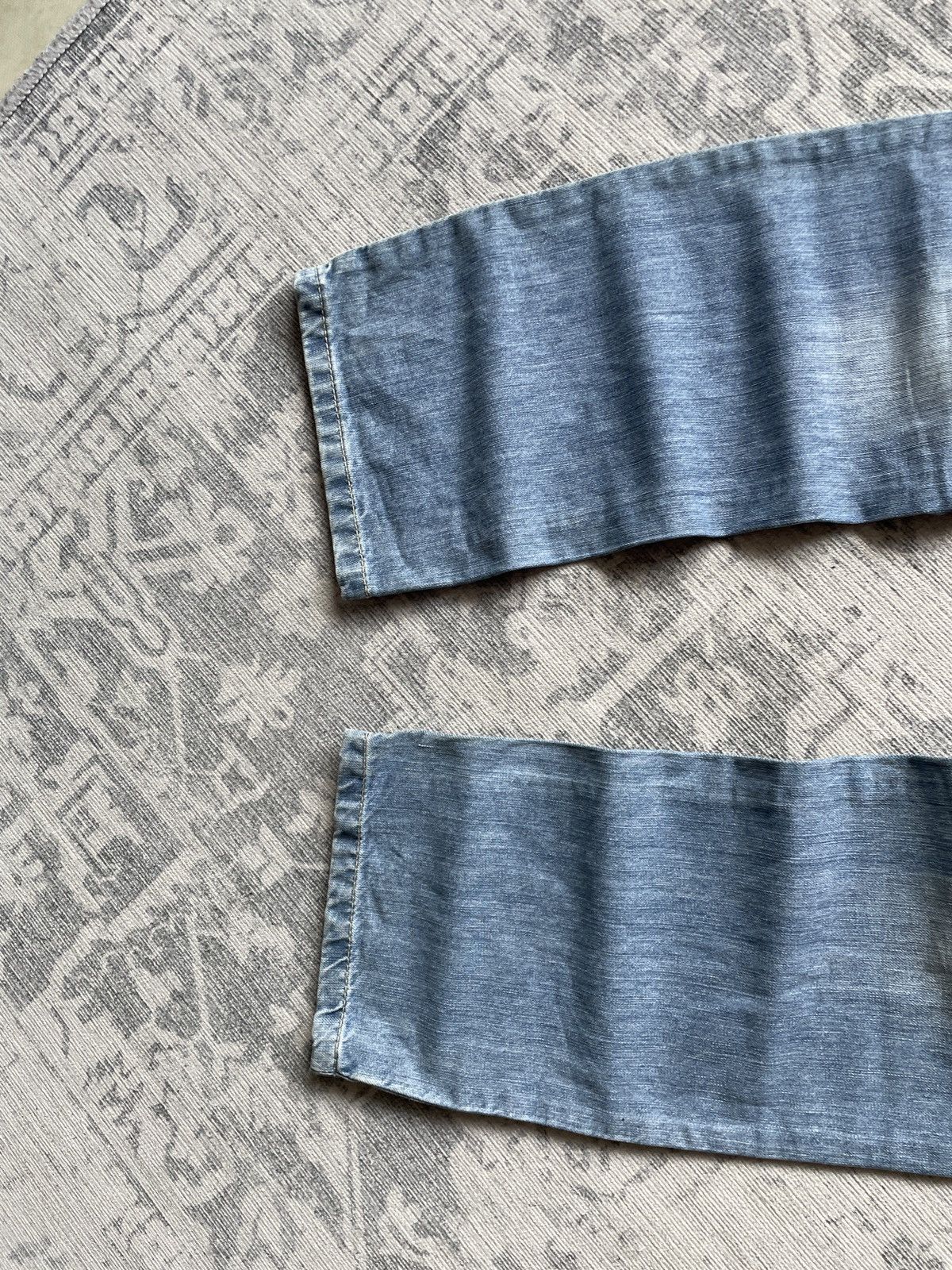 Vintage Vintage Flared Faded Jeans Tommy Hilfiger Big Logo Washed Size US 32 / EU 48 - 7 Thumbnail