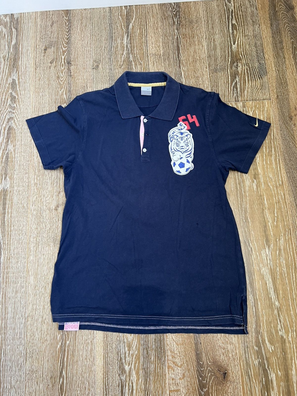 Vintage y2k korea soccer polo
