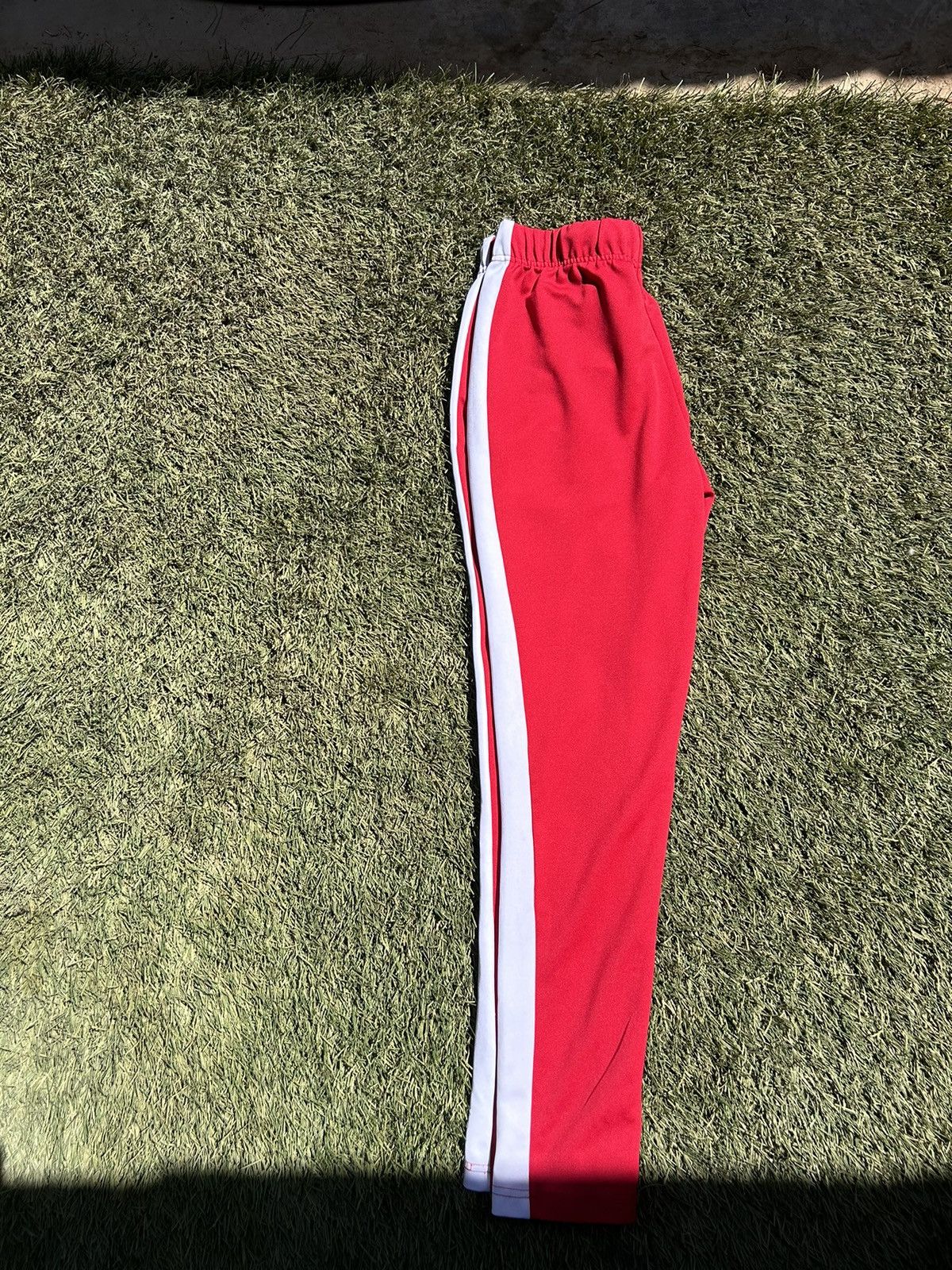 Maison Margiela × Vintage Maison Margiela Red Sweat Pants Size US 32 / EU 48 - 2 Thumbnail
