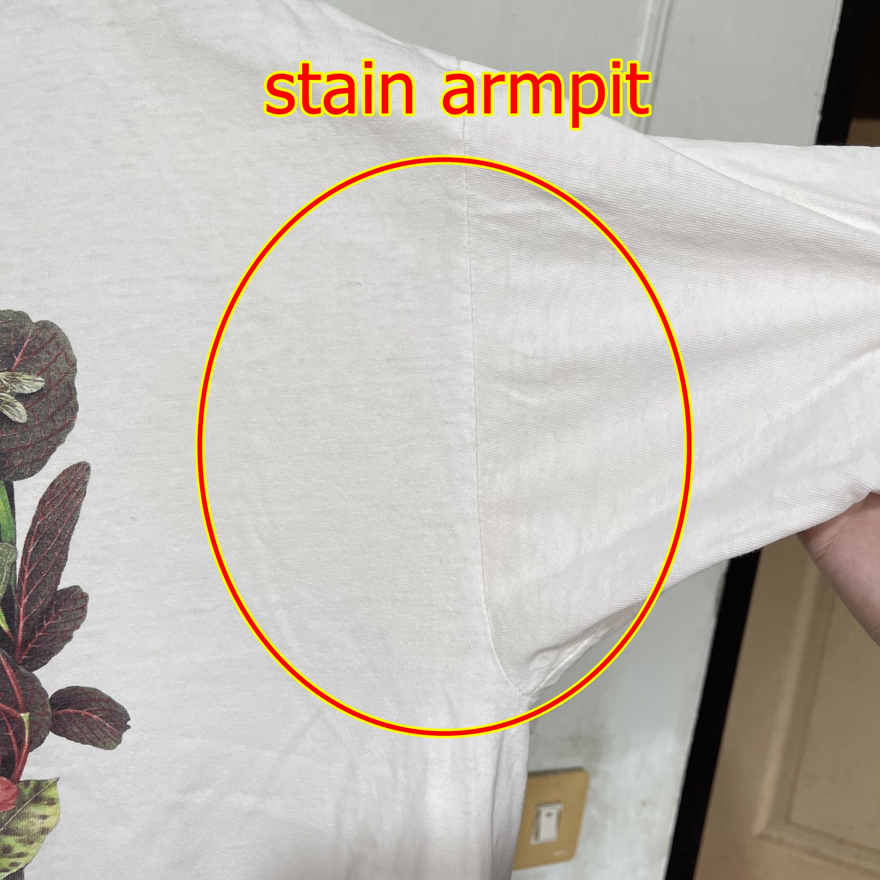 Vintage Vintage 90s Chameleon T-Shirt Size US XL / EU 56 / 4 - 16 Thumbnail