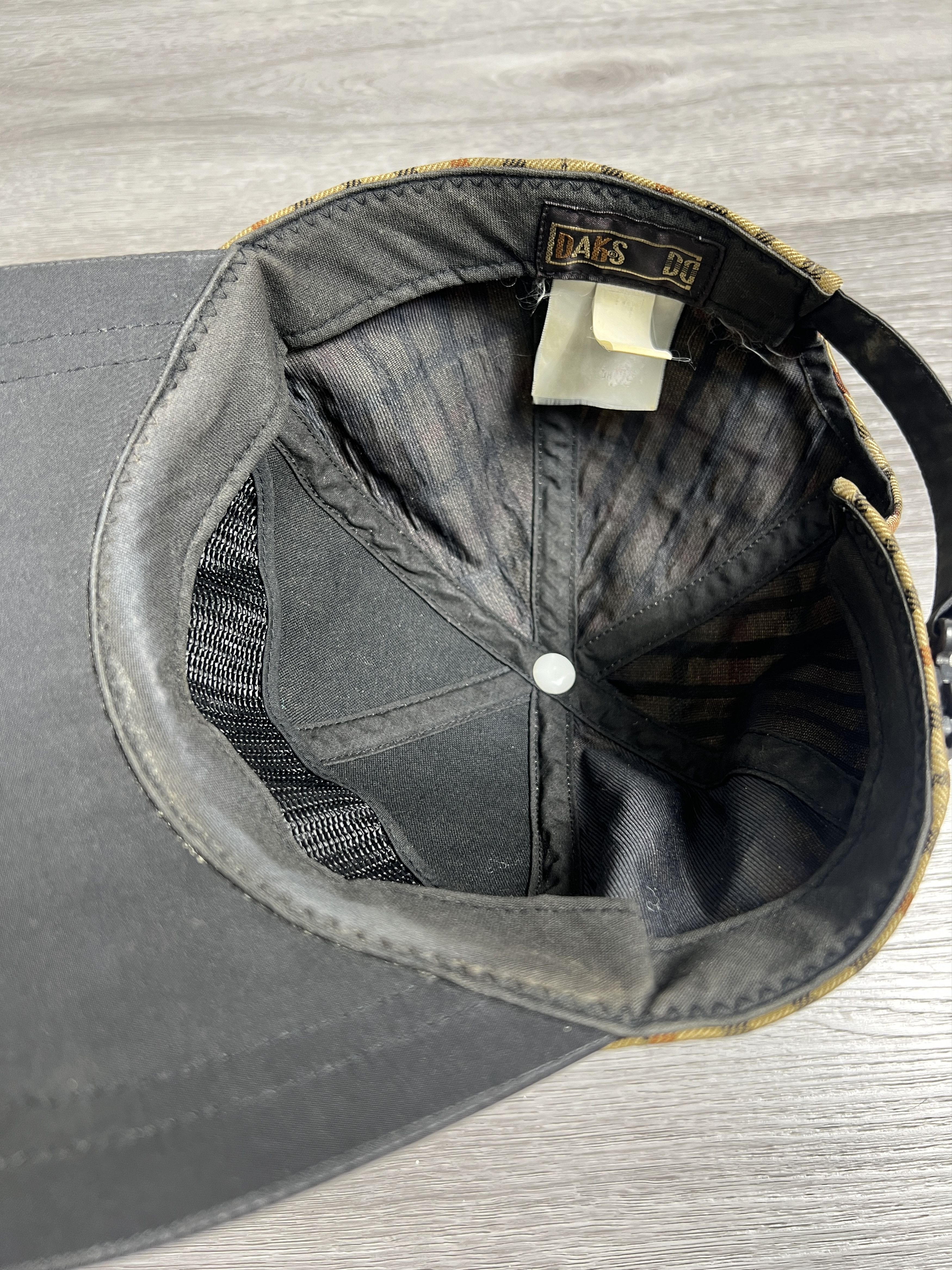 DAKS DAKS London Checkered Hat Size ONE SIZE - 6 Thumbnail