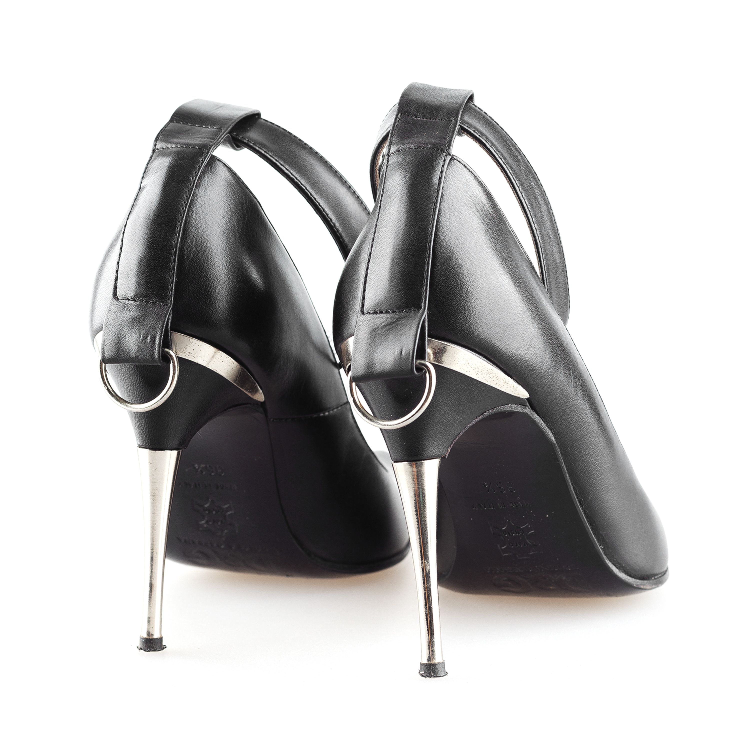 Dolce & Gabbana Dolce & Gabbana Vintage Pointed Toe Heels (36,5 IT/37,5 EU) Size US 6.5 / IT 36.5 - 4 Thumbnail