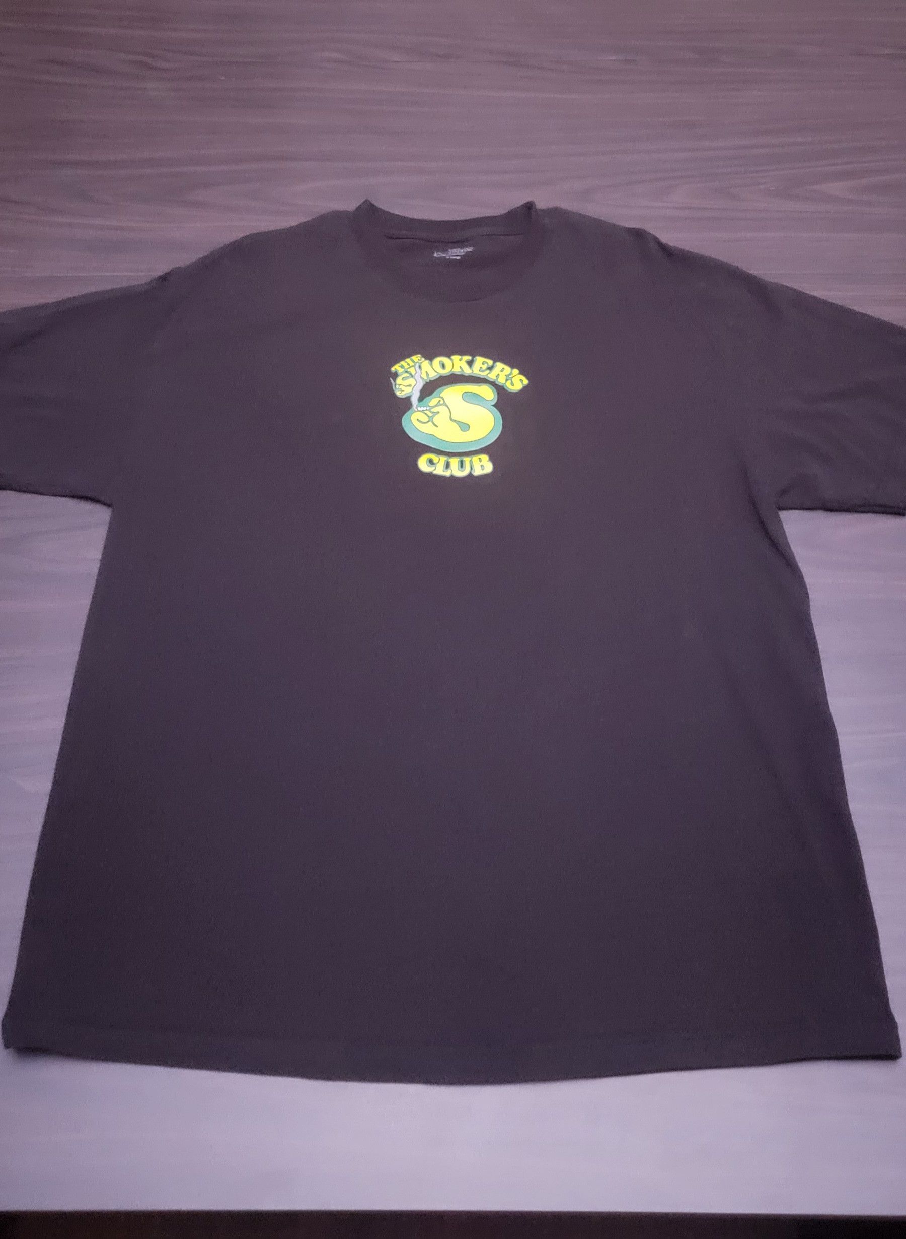 Vintage Smokers Club Logo Tee Size US XL / EU 56 / 4 - 1 Thumbnail