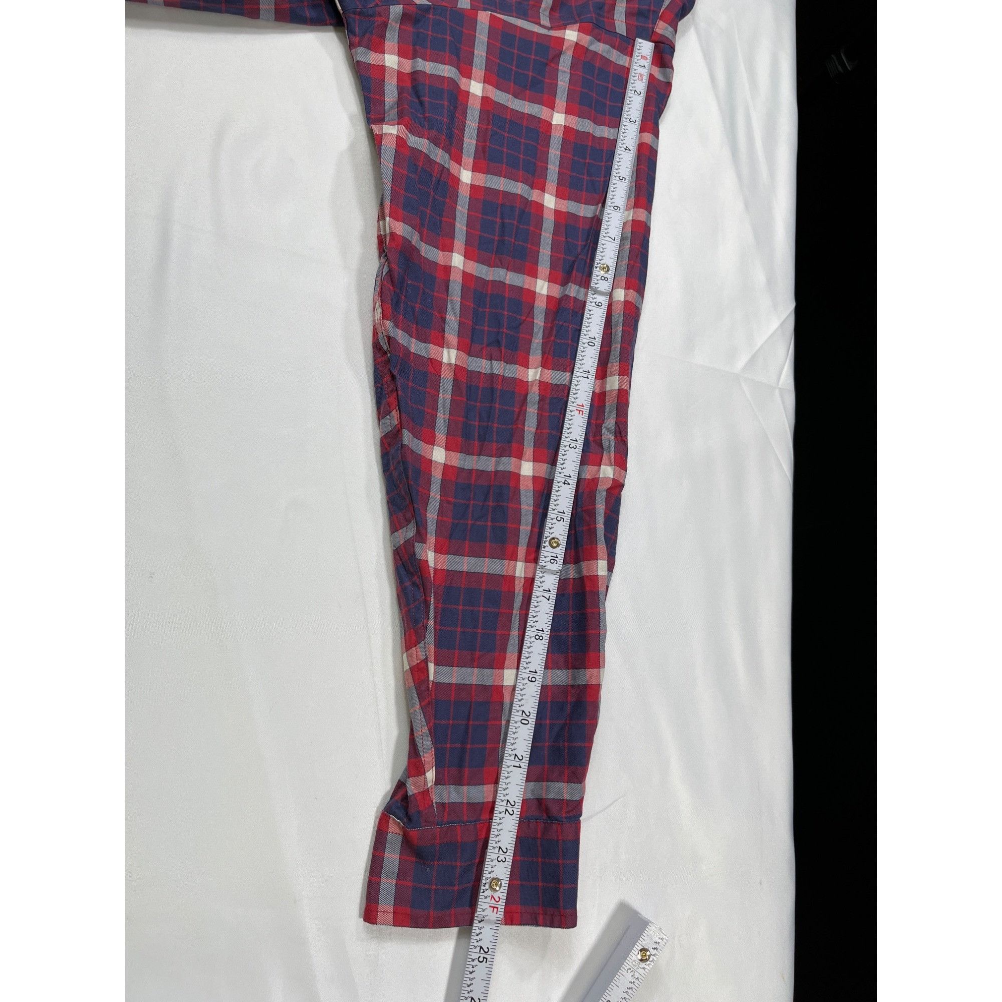 L.L. Bean L.L.Bean SKU 7658 Mens Red and Blue Plaid Long Sleeve Button Size US L / EU 52-54 / 3 - 7 Thumbnail