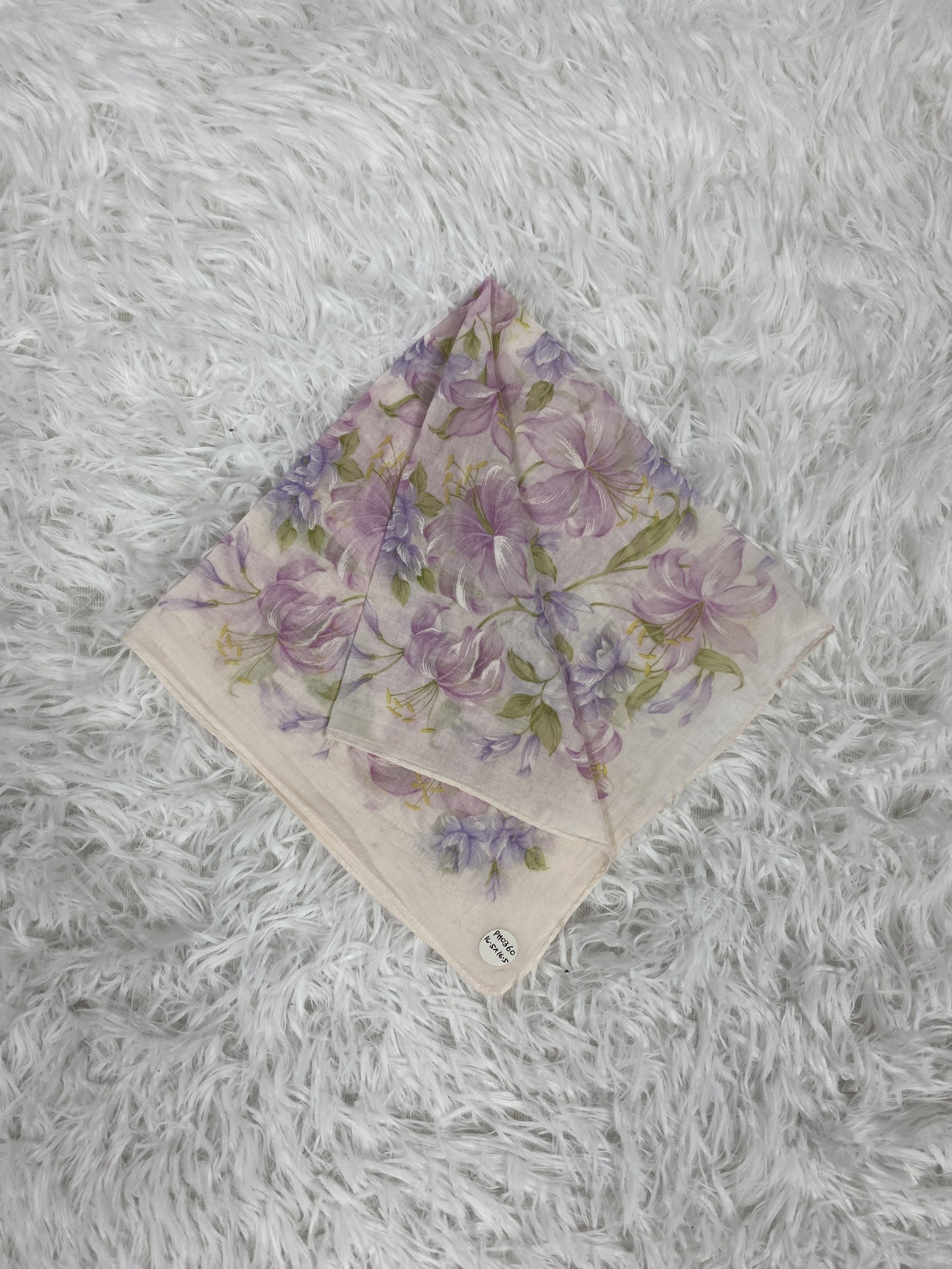 Pierre Balmain Vintage Pierre Balmain Handkerchief Neckerchief PH0360 Size ONE SIZE - 1 Thumbnail