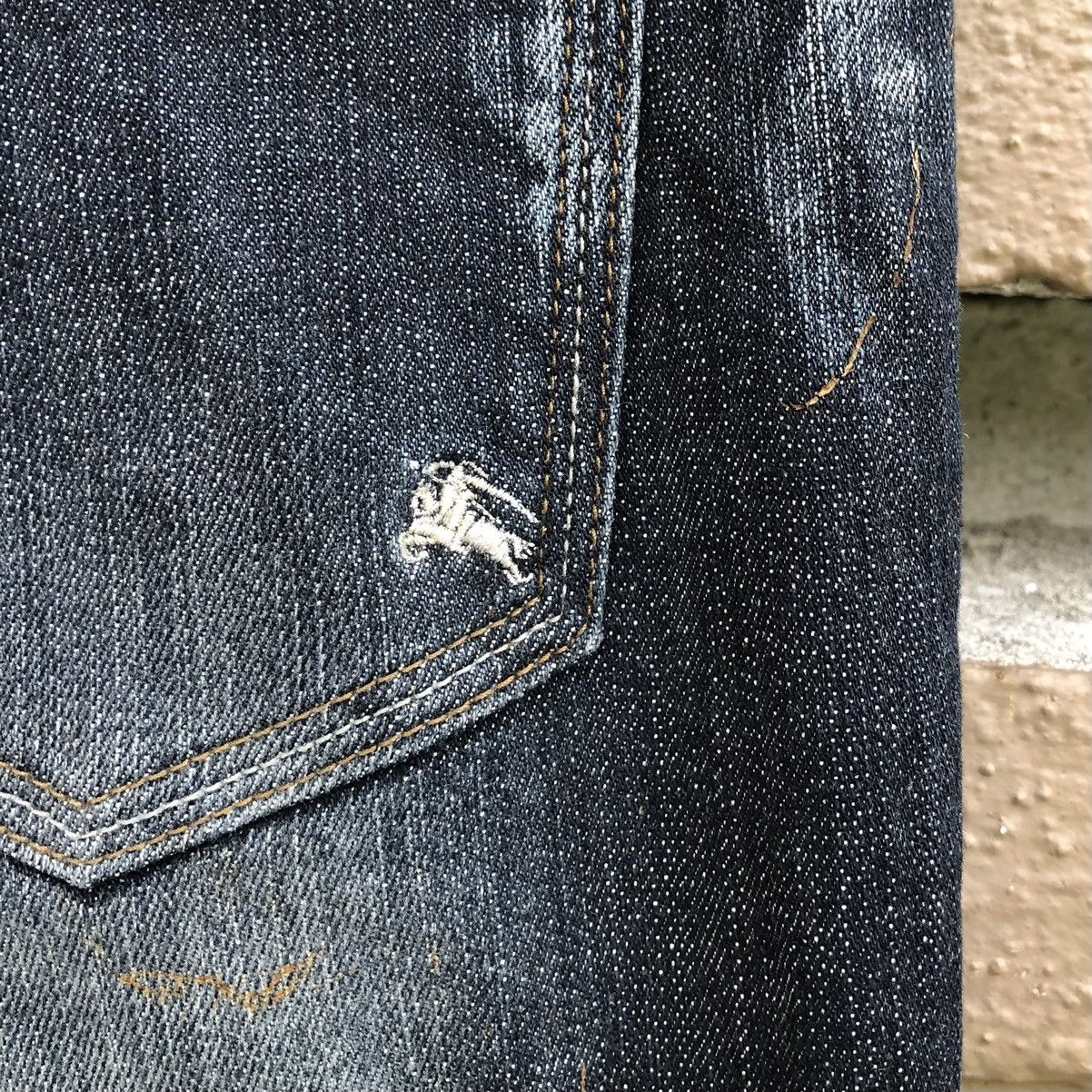 Burberry Burberry Black Label Stretchable Embroidery Logo Denim Pant Size US 32 / EU 48 - 9 Thumbnail