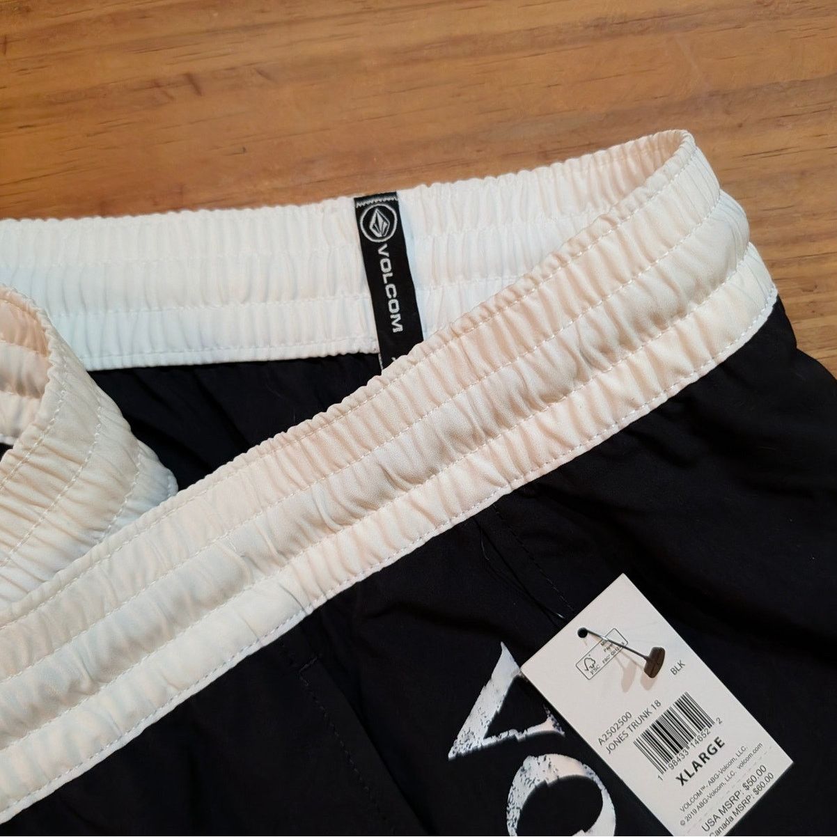 Volcom Volcom Jones Trunk 18 Boardshorts Mens XL Black White Size US 34 / EU 50 - 4 Thumbnail