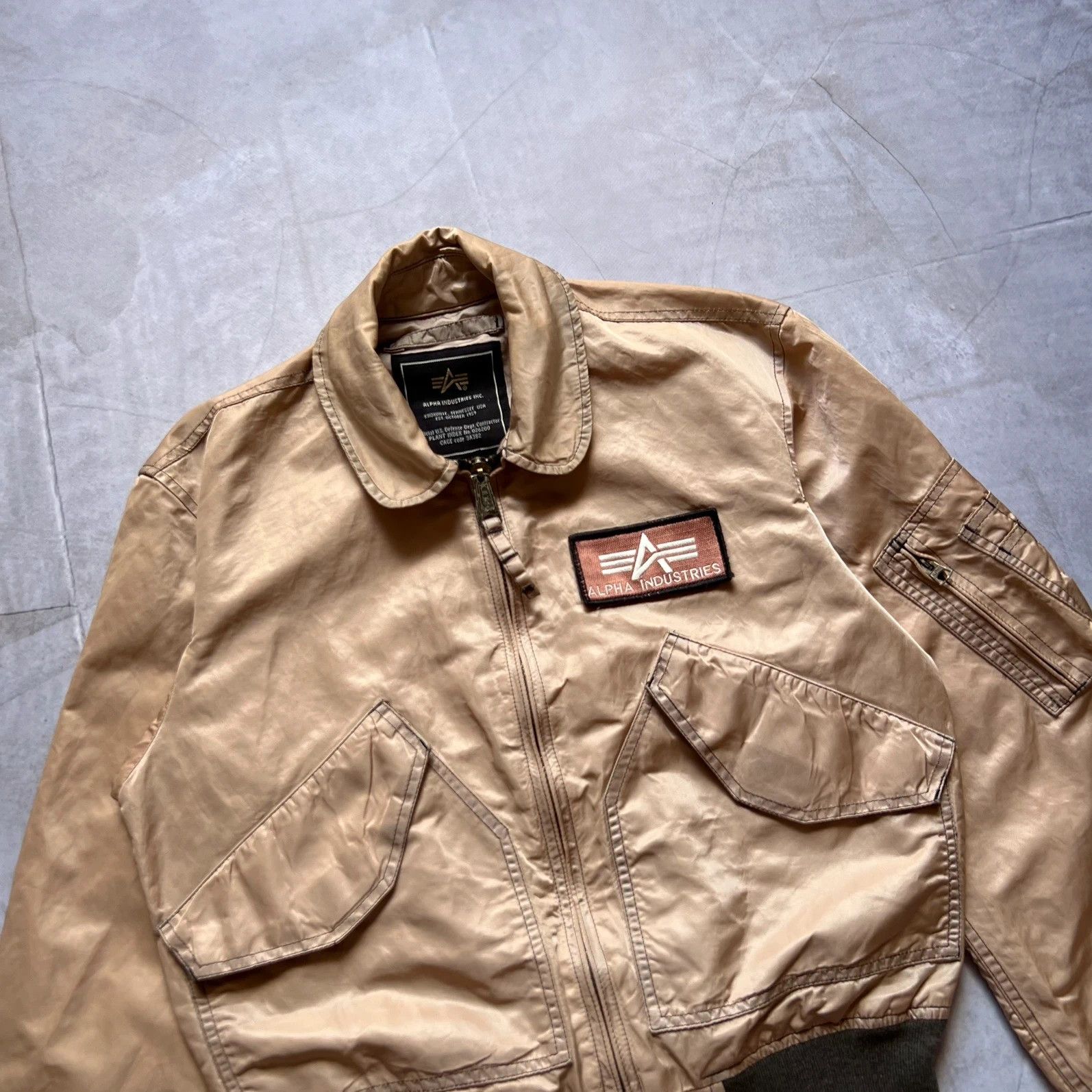 Alpha Industries vintage Alpha Industries bomber jacket army USA CWU-45P Size US M / EU 48-50 / 2 - 4 Thumbnail