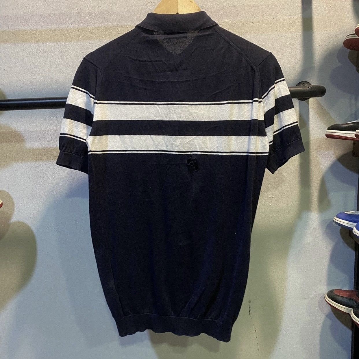 John Smedley John Smedley Wool Collared Sweater Size M Blue Men Polo Size US M / EU 48-50 / 2 - 2 Thumbnail