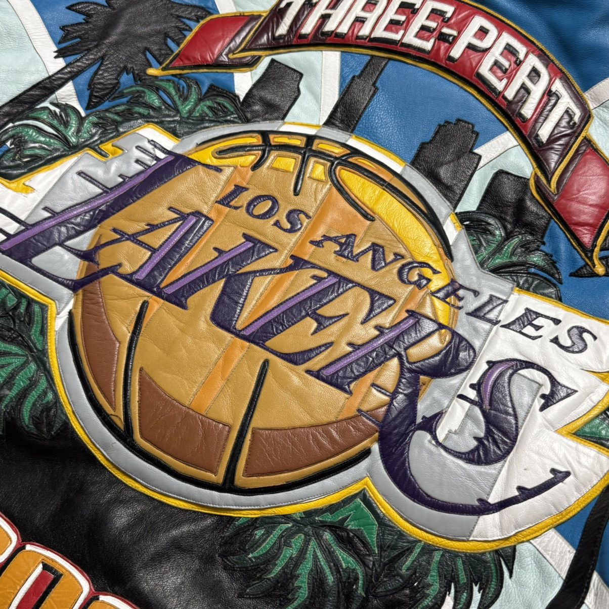 Jeff Hamilton Jeff Hamilton NBA Lakers 2002 3 Peat Champions Jacket Size US XXL / EU 58 / 5 - 9 Thumbnail