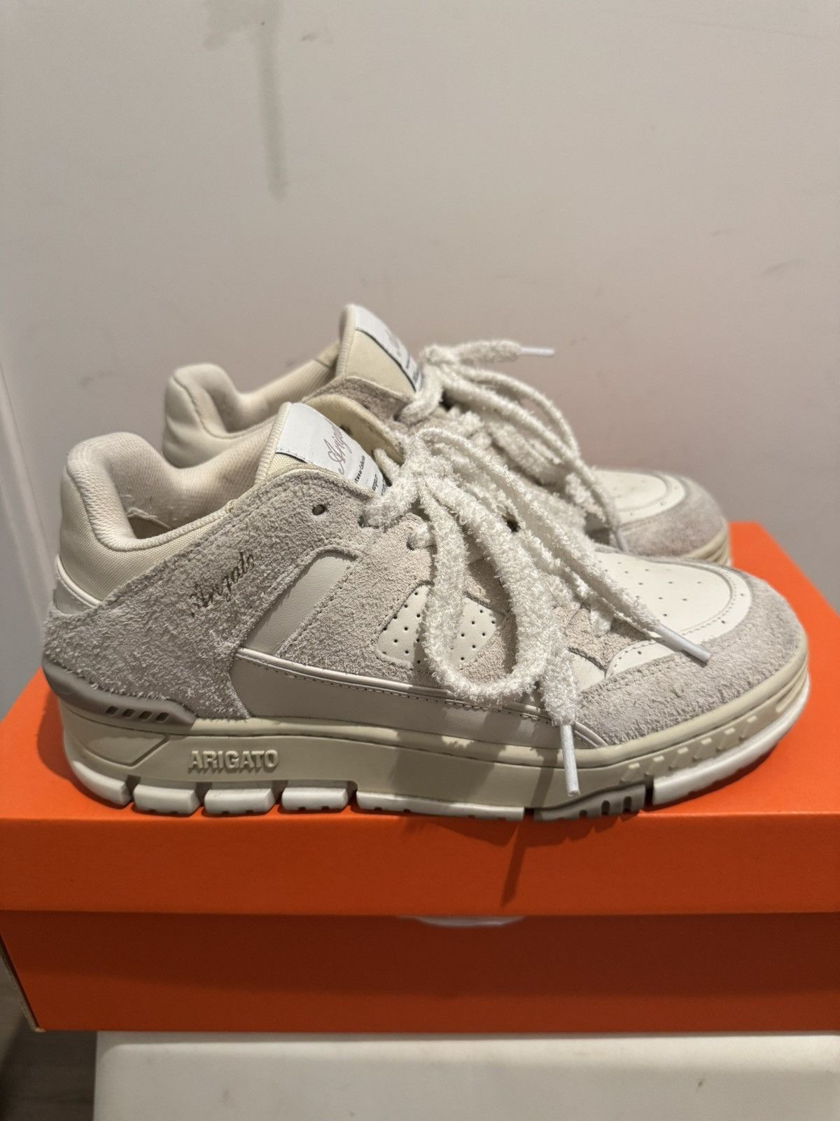 Axel Arigato Axel Arigato Area Lo Fluffy Sneakers US 9 Size US 9 / IT 39 - 6 Thumbnail