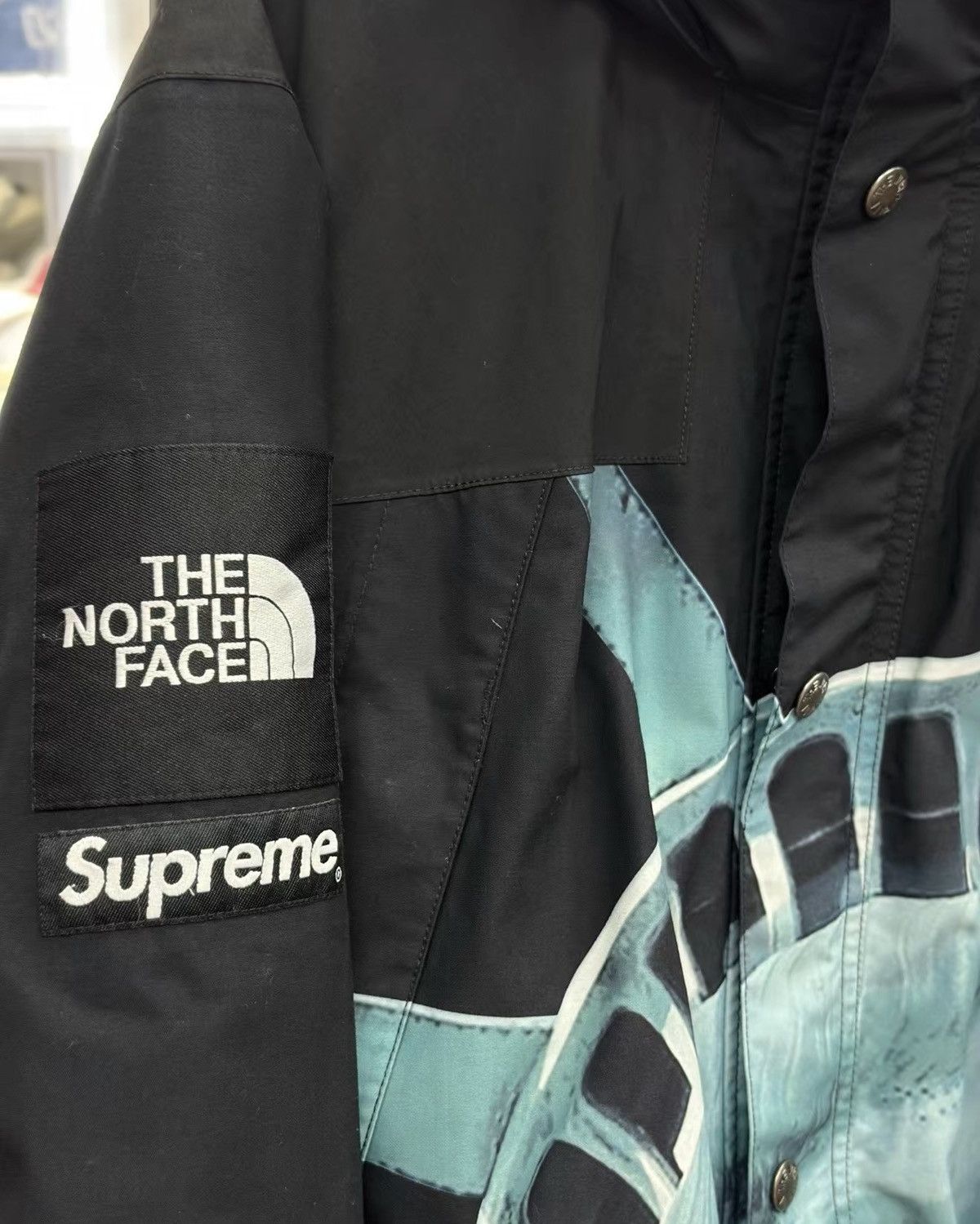 Supreme × The North Face Supreme tnf north face statue of liberty mountain jacket Size US L / EU 52-54 / 3 - 4 Thumbnail