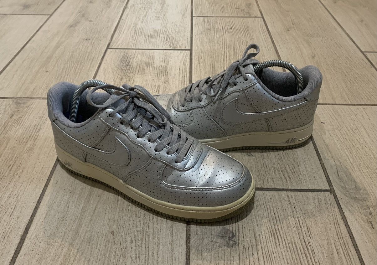 Nike × Vintage Nike Air Force 1 AF1 LV8 Low Olympic Metallic Silver Size US 8 / EU 41 - 1 Thumbnail