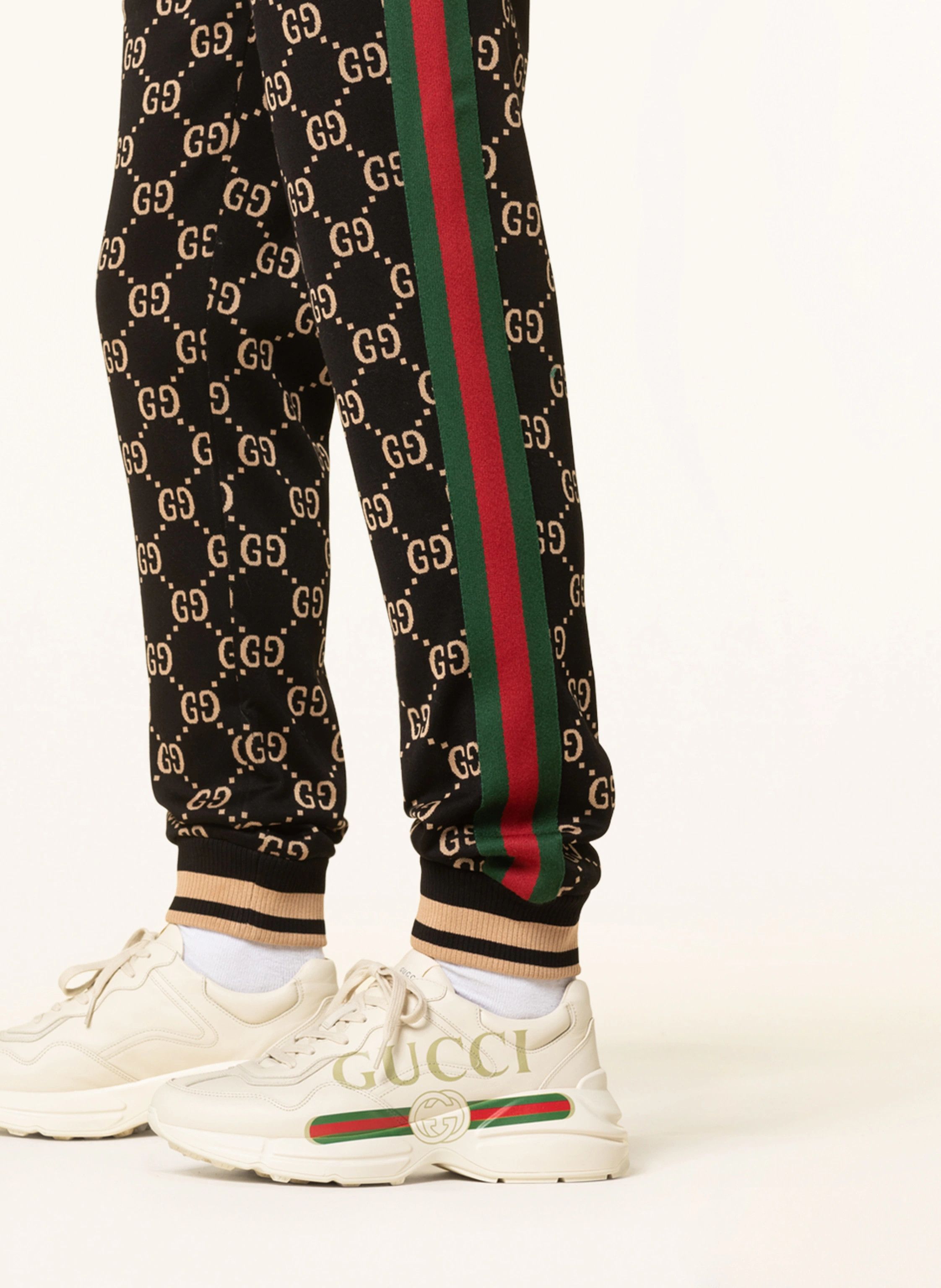 Gucci GUCCI Monogrammed Cotton Sweatpants Size US 32 / EU 48 - 1 Thumbnail