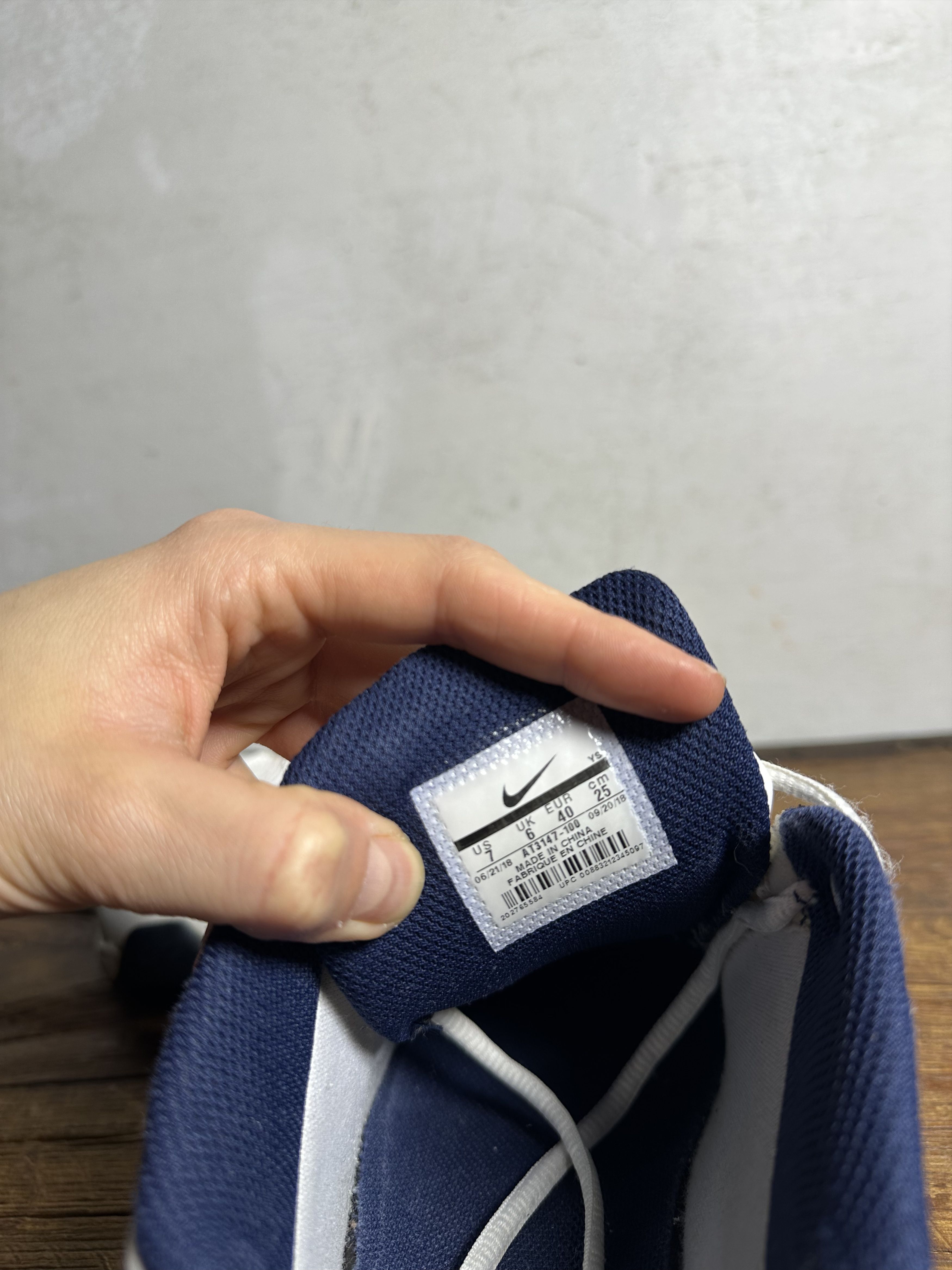 Martine Rose × Nike Nike Martine Rose Air Monarch IV White Navy Size US 7 / EU 40 - 11 Thumbnail