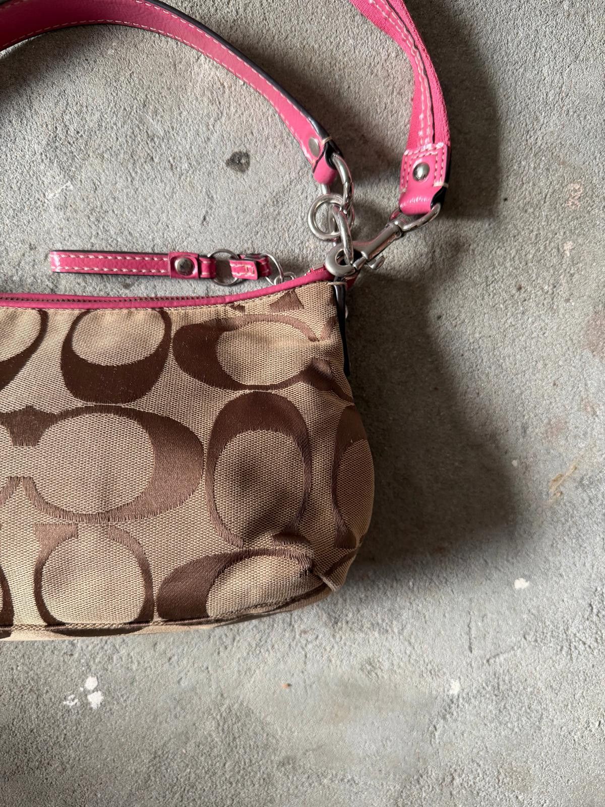 Coach Coach 2Way Signature Stripe Shoulder Bag Beige/Pink Size ONE SIZE - 9 Thumbnail