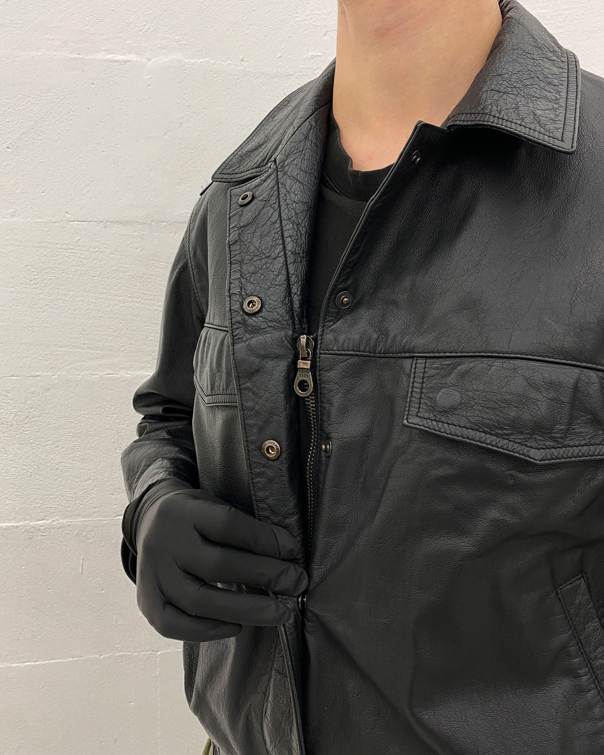 Vintage 1999 1990s Polizei Riri Zip Cowhide Leatherjacket Size US L / EU 52-54 / 3 - 11 Thumbnail