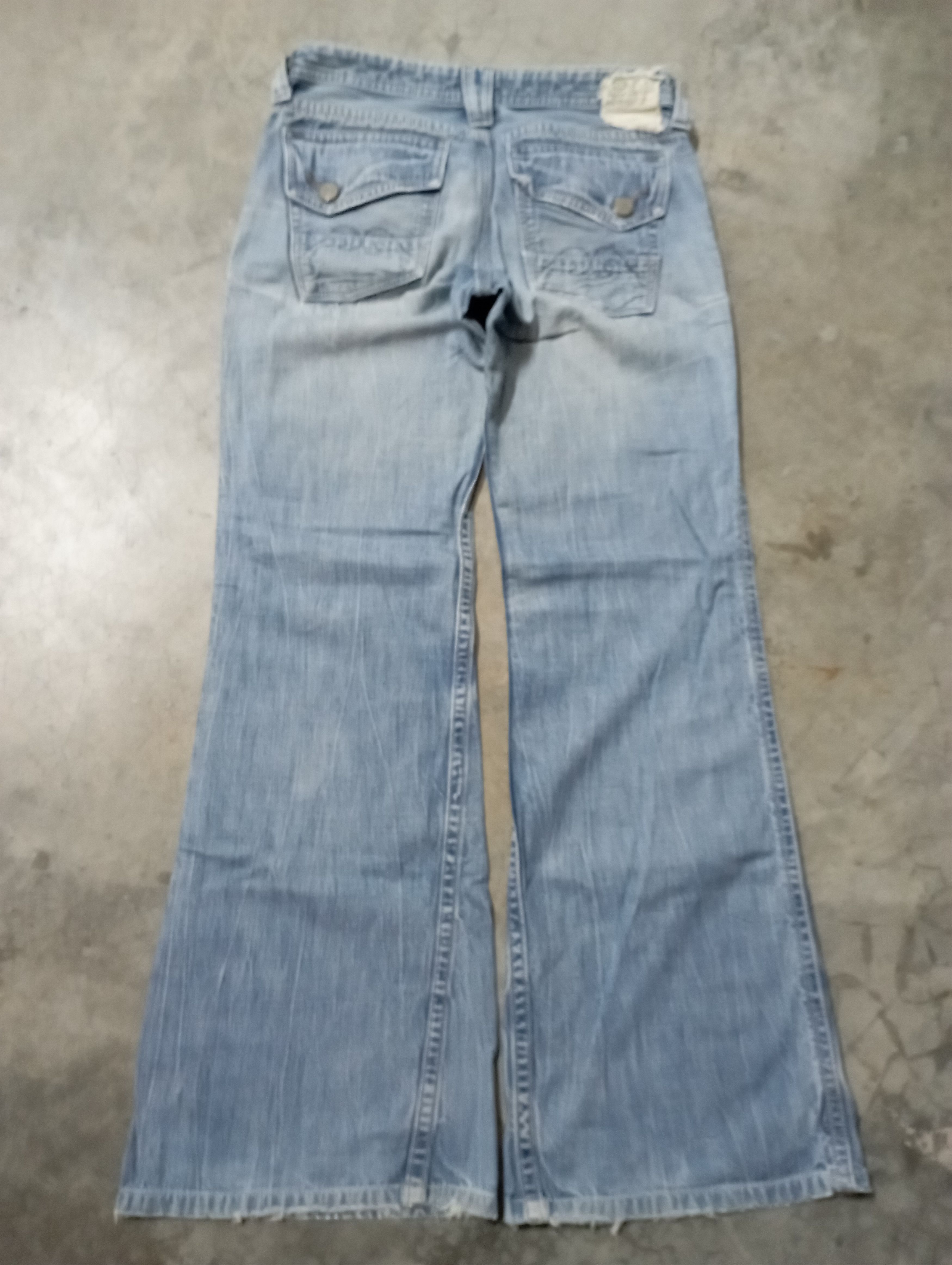 Tornado Mart Super Flare Jeans Japan Brapper Low Rise Bellbottom Jeans Size 28" / US 6 / IT 42 - 2 Thumbnail