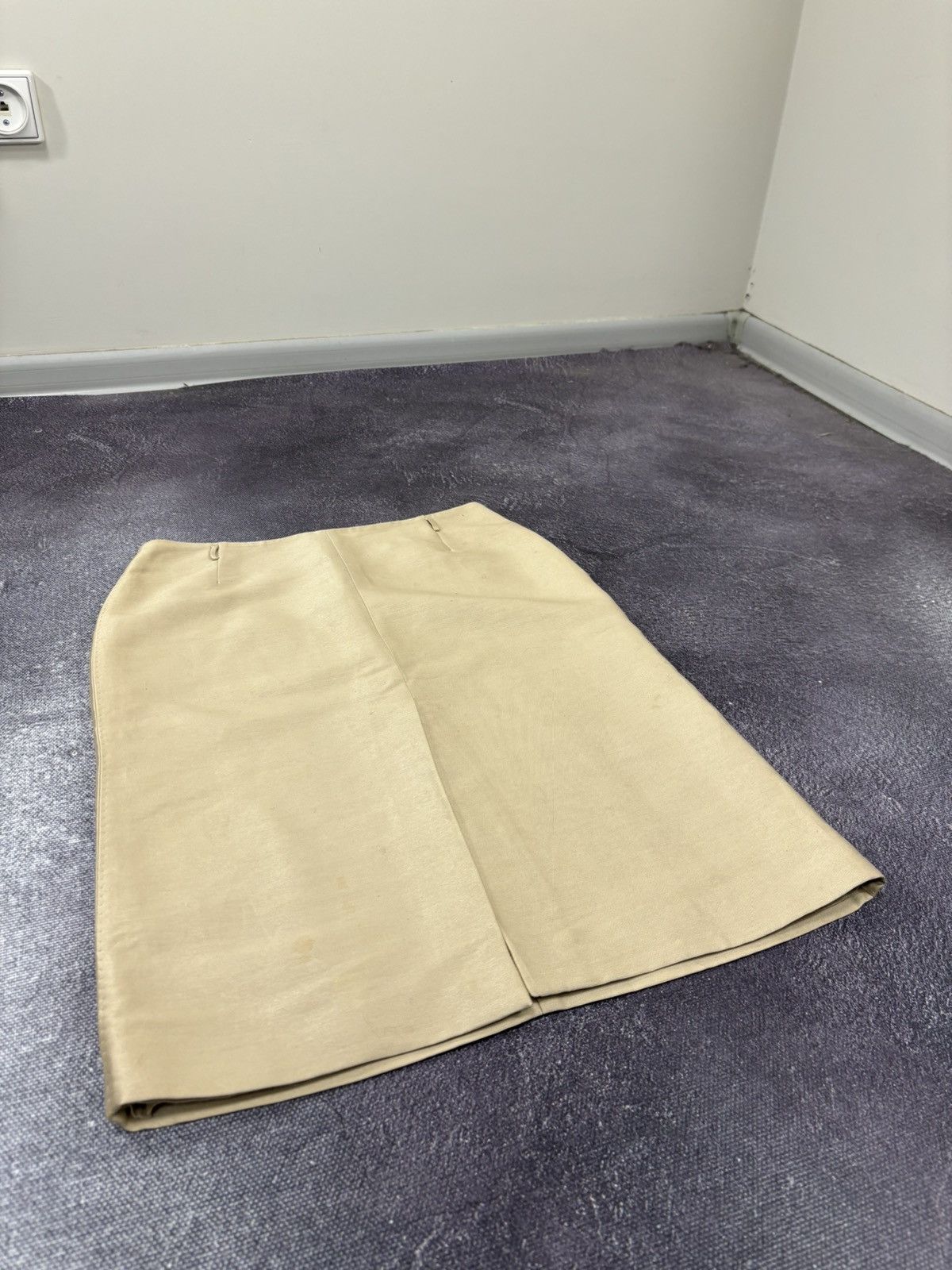 Versace × Versus Versace Versace Versus Women’s Classic Luxury Midi Skirt Size 28" / US 6 / IT 42 - 4 Thumbnail