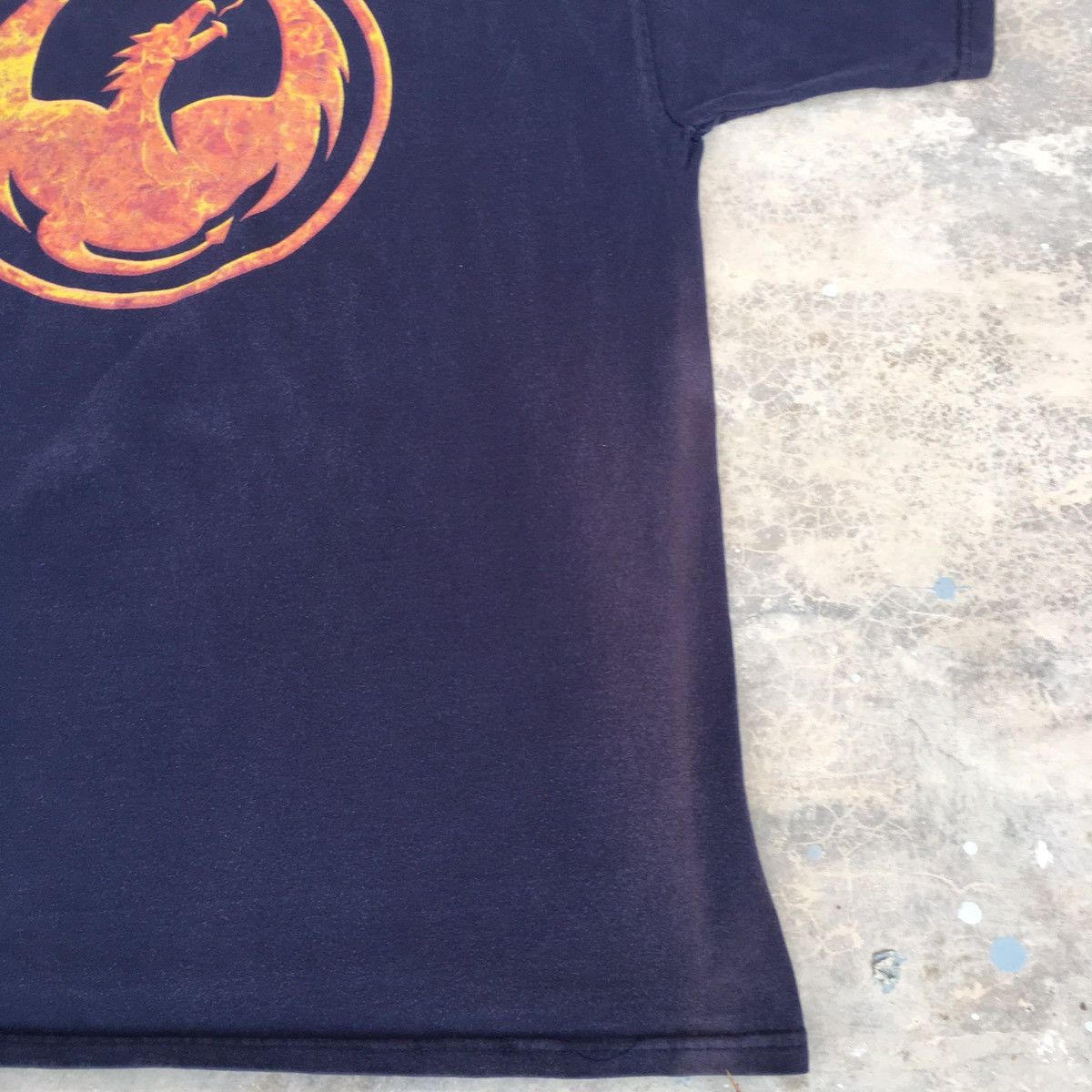 Vintage Vintage Back-hit Dragon Faded Tee Size US XL / EU 56 / 4 - 7 Thumbnail