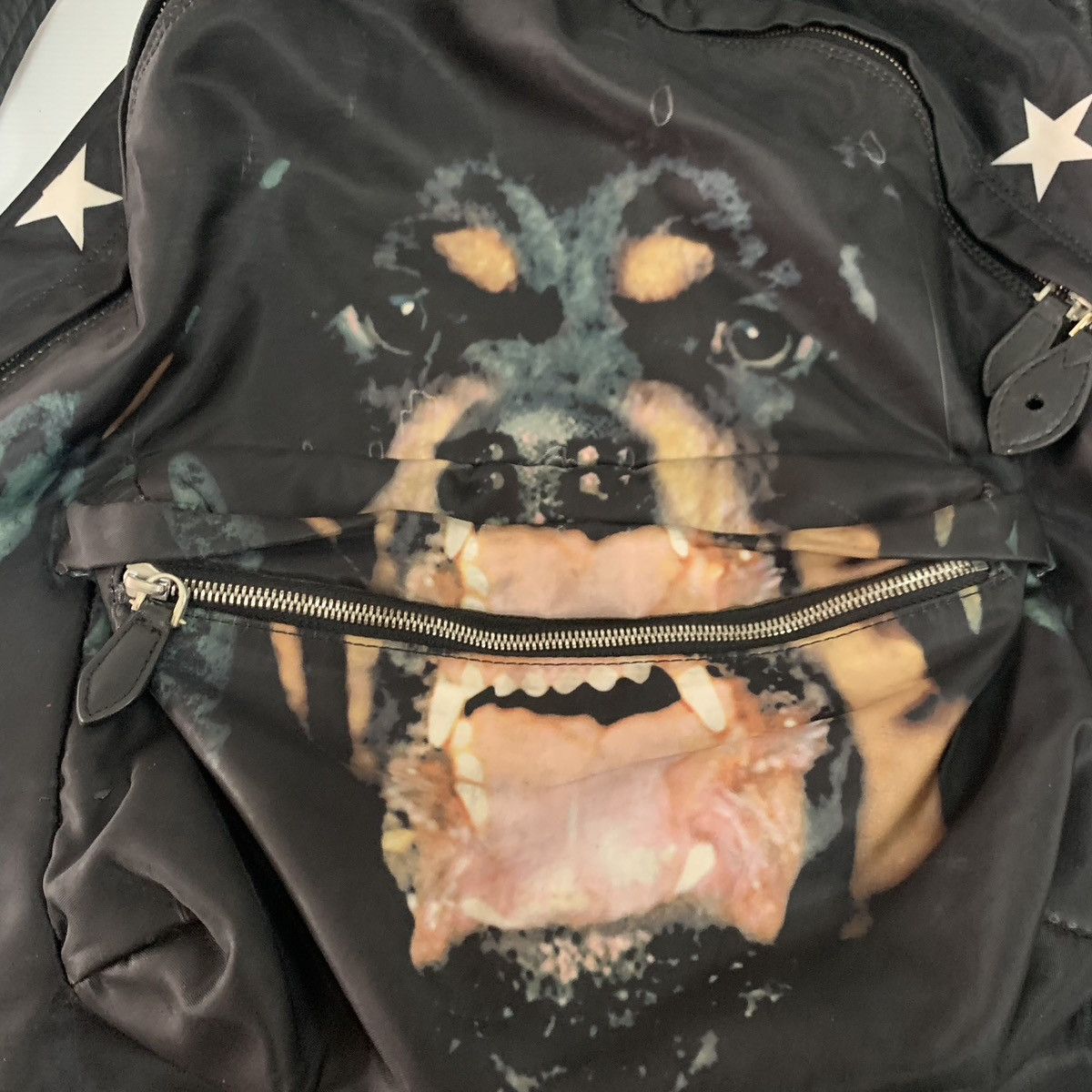 Givenchy Givenchy Black Dogs Backpack Bag Size ONE SIZE - 3 Thumbnail
