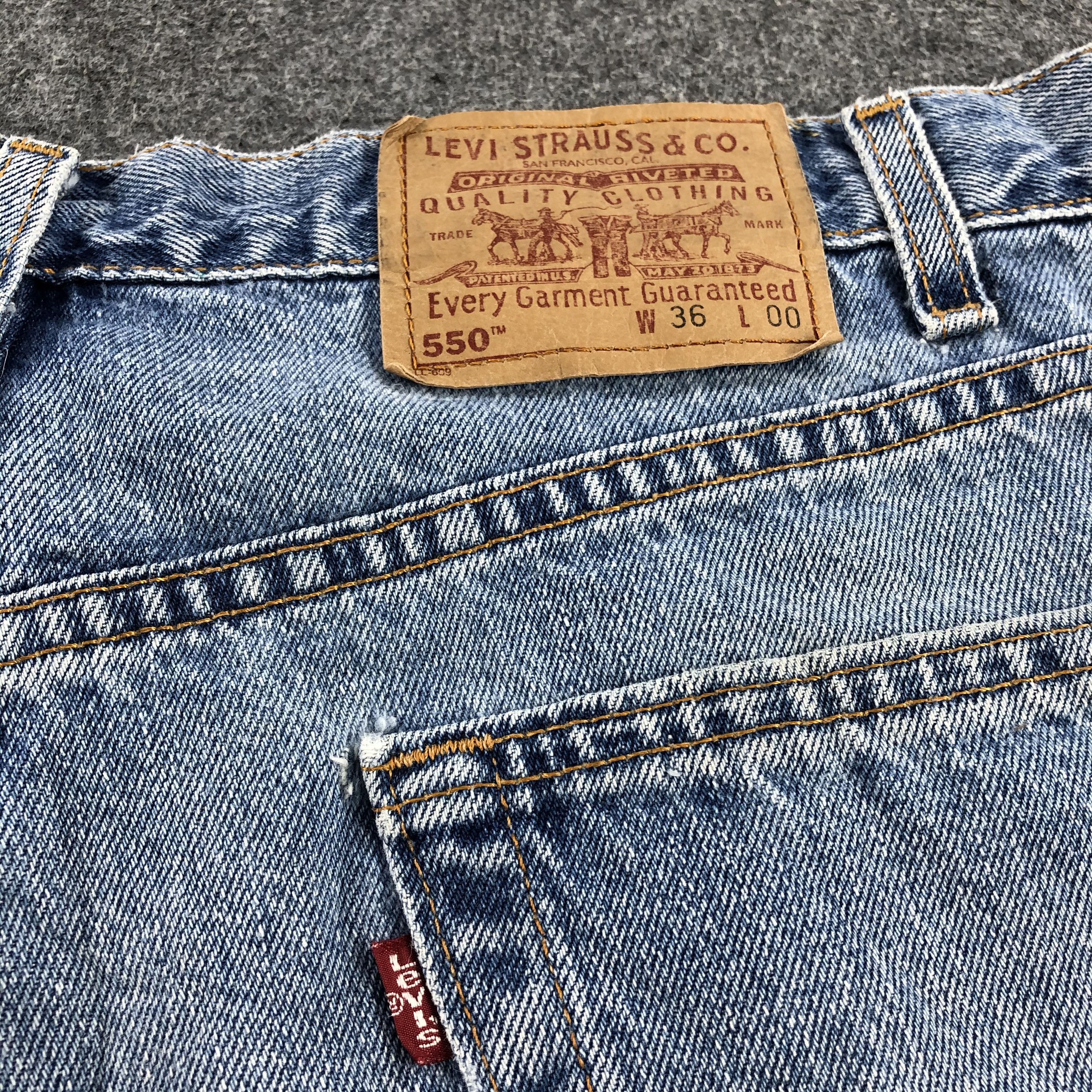 Levi's × Vintage Vintage 90s Blue Wash Levis 550 Jeans-JM2062 Size US 36 / EU 52 - 5 Thumbnail