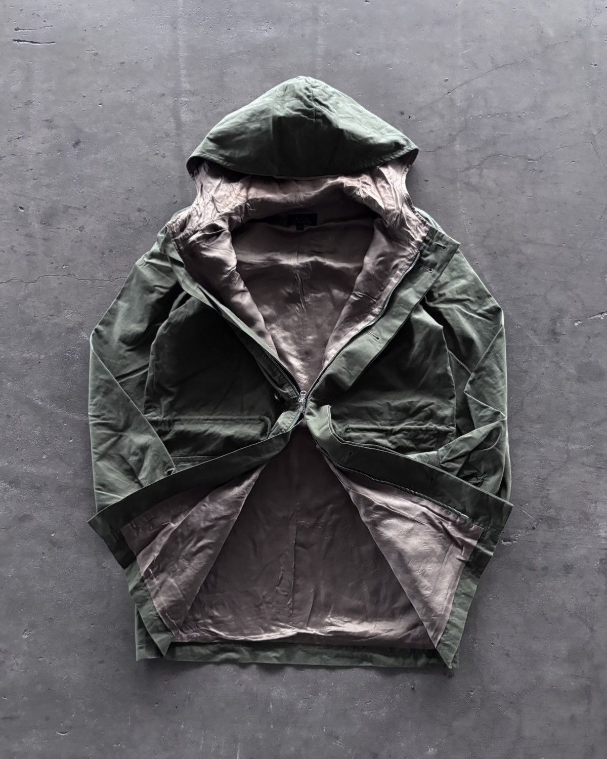 APC　KANYE　アーペーセー　カニエ　SWISS ARMY PARKA　S A.P.C.（アーペーセー）の「SWISS ARMY PARKA/KANYE WEST/カニエ