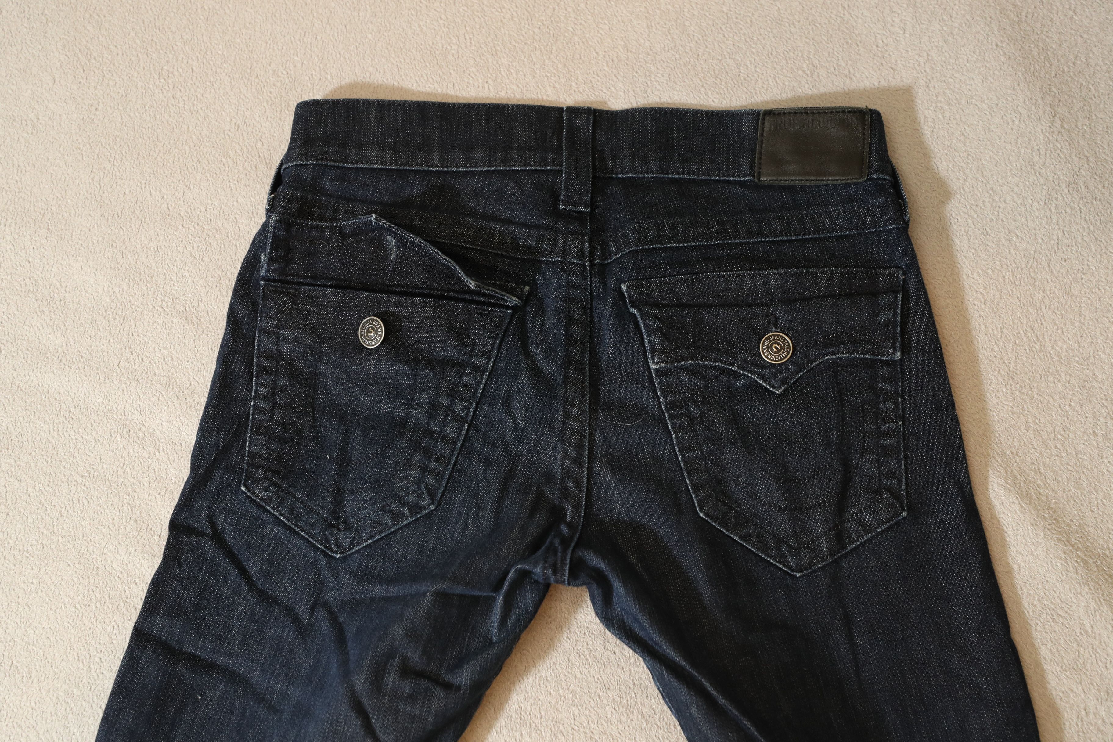 True Religion True Religion Ricky Relaxed Straight Jeans (30) Size US 30 / EU 46 - 11 Thumbnail