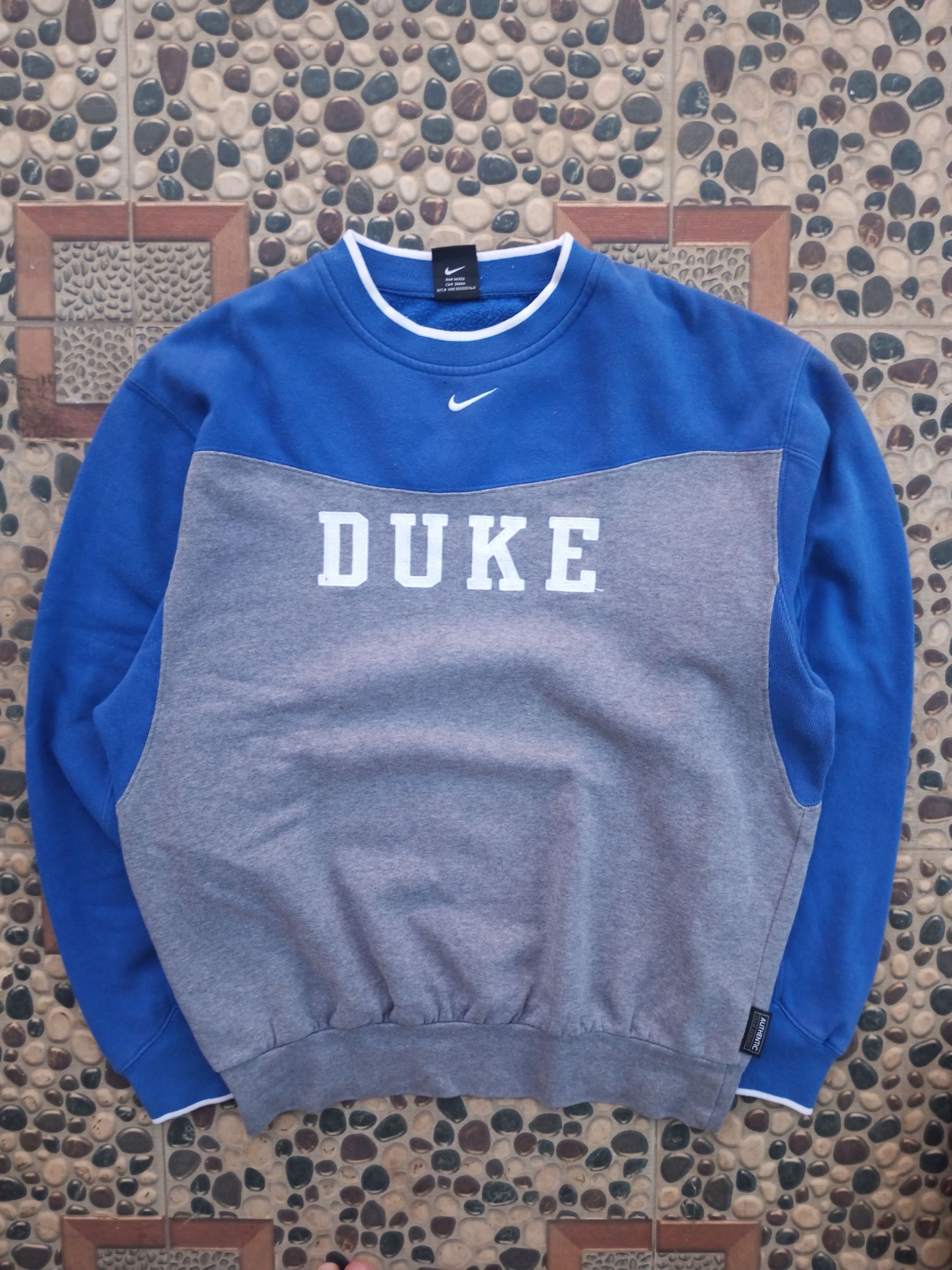 Nike Nike vintage Center Duke Size US L / EU 52-54 / 3 - 1 Thumbnail