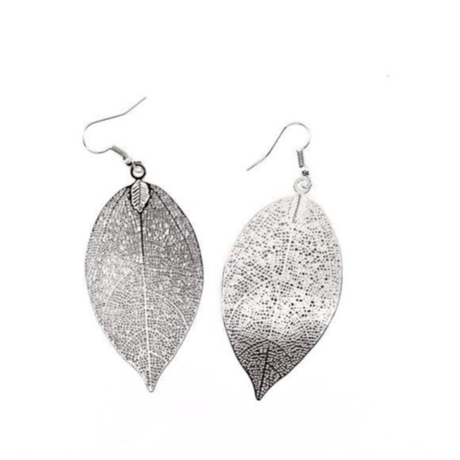 Other Silver-Tone Laser Cut Leaf Dangle Earrings Size ONE SIZE - 2 Thumbnail